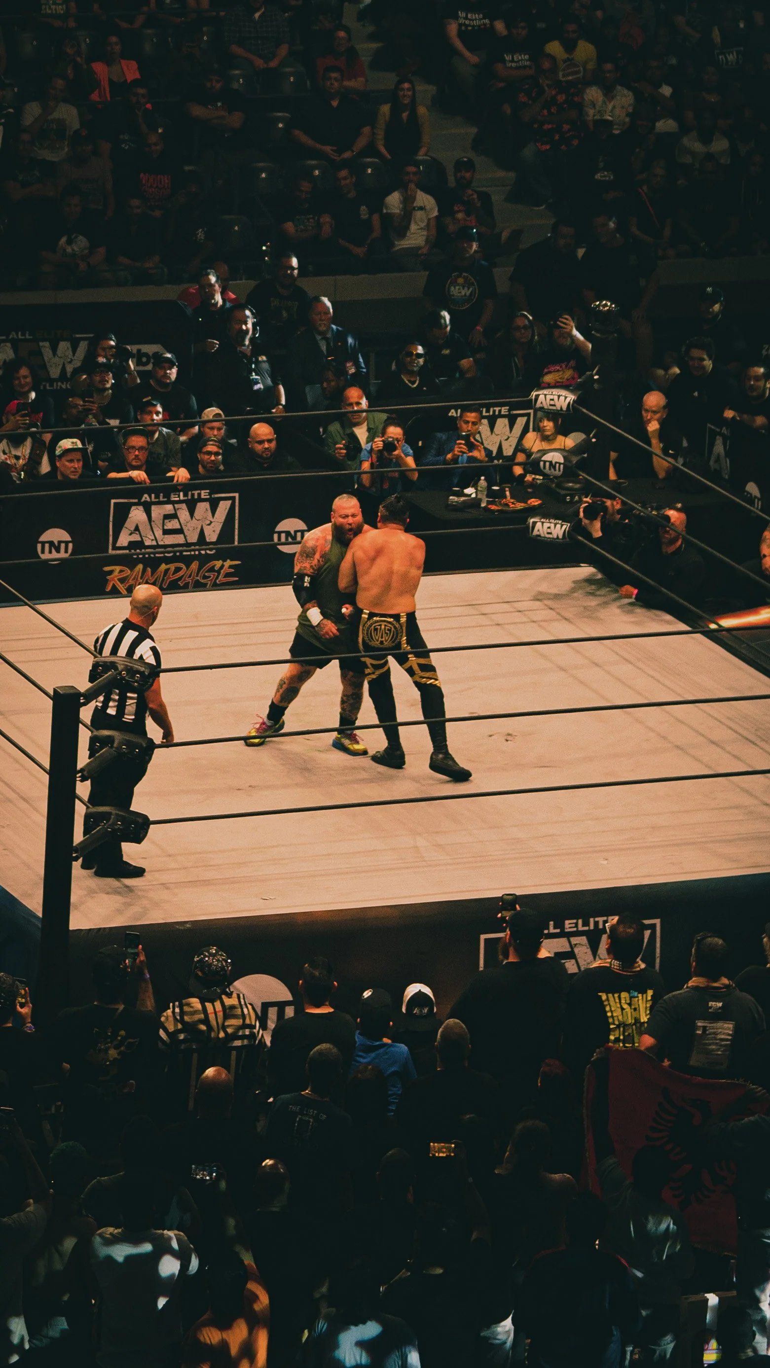 SF dot Com AEW Grand Slam 2_08640.JPG