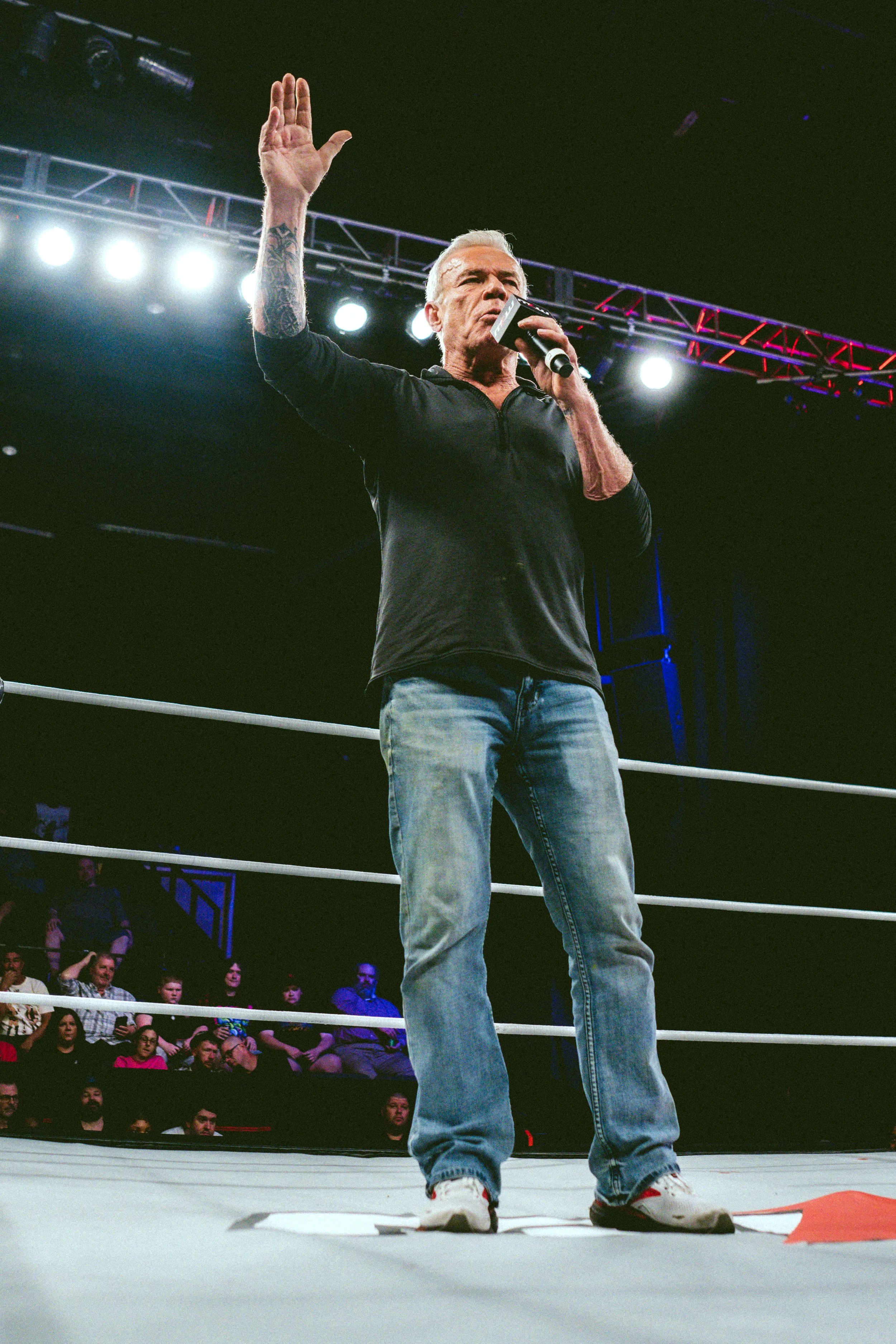 2025.02.08_MLW_SuperFight 6_00019_Bischoff Segment.jpg