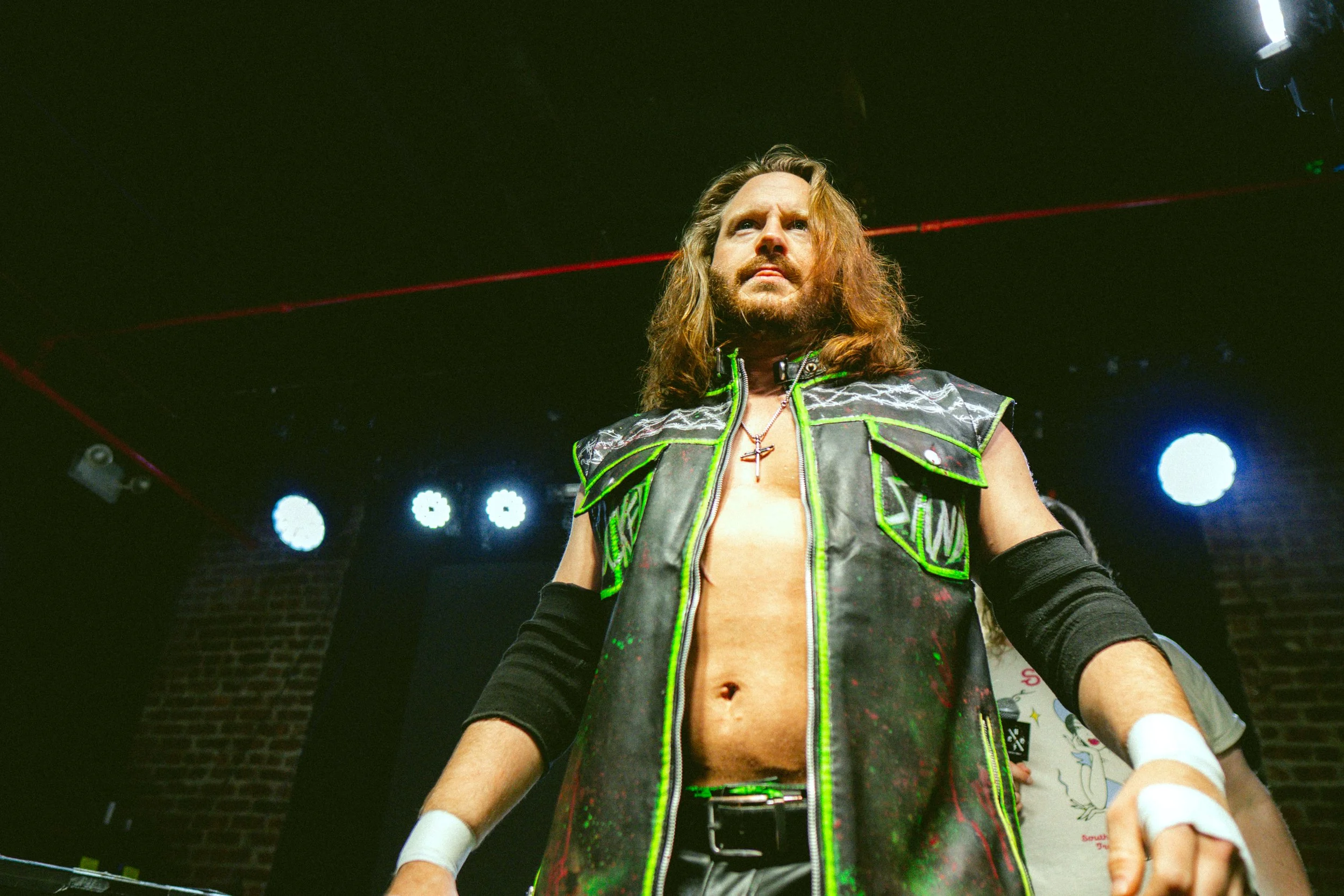 2025.03.23- NFC_Crack the Bone_00163_Kit V Ron.jpg