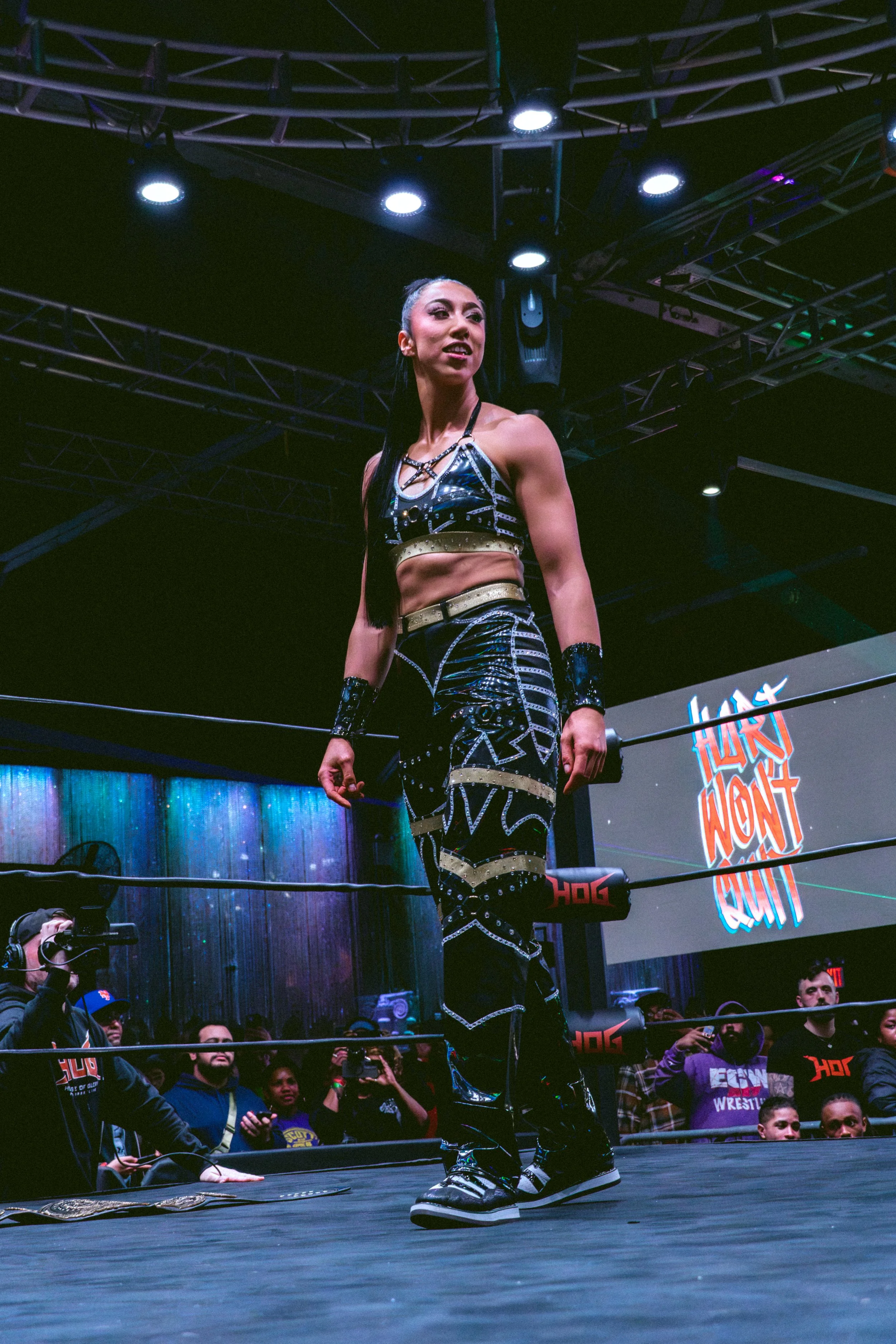 2025.03.15- HOG_City of Dreamz_00570_Mercedes V Indi.jpg