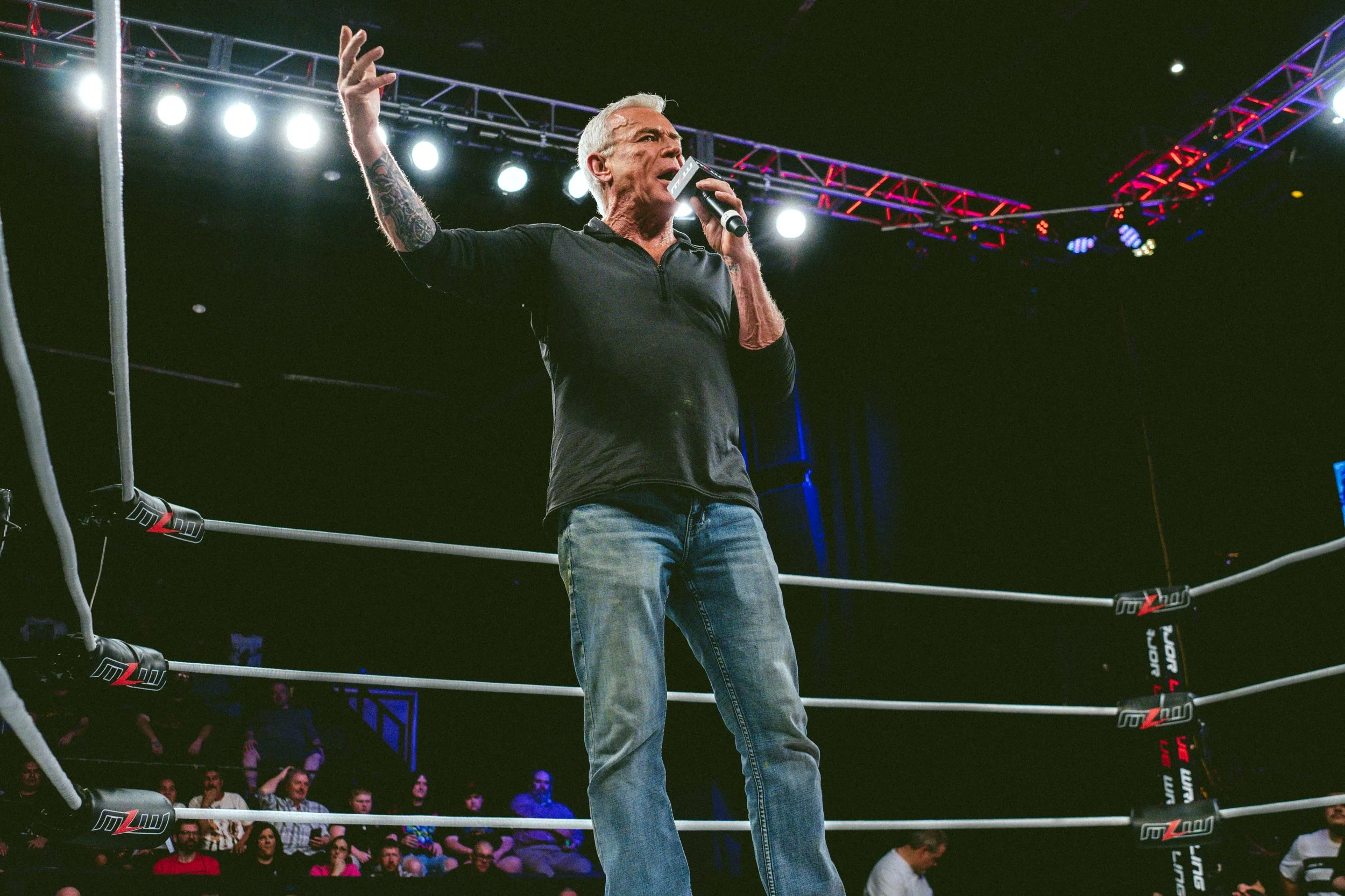 2025.02.08_MLW_SuperFight 6_00018_Bischoff Segment.jpg