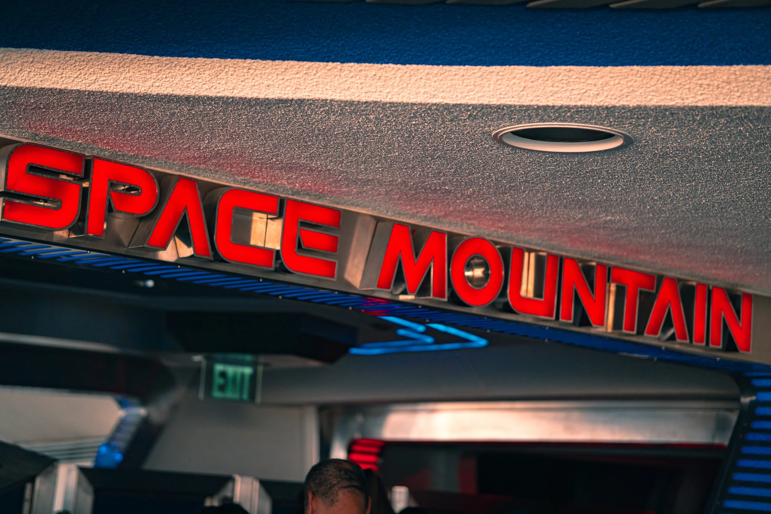 Disneyland 10:1808052.JPG