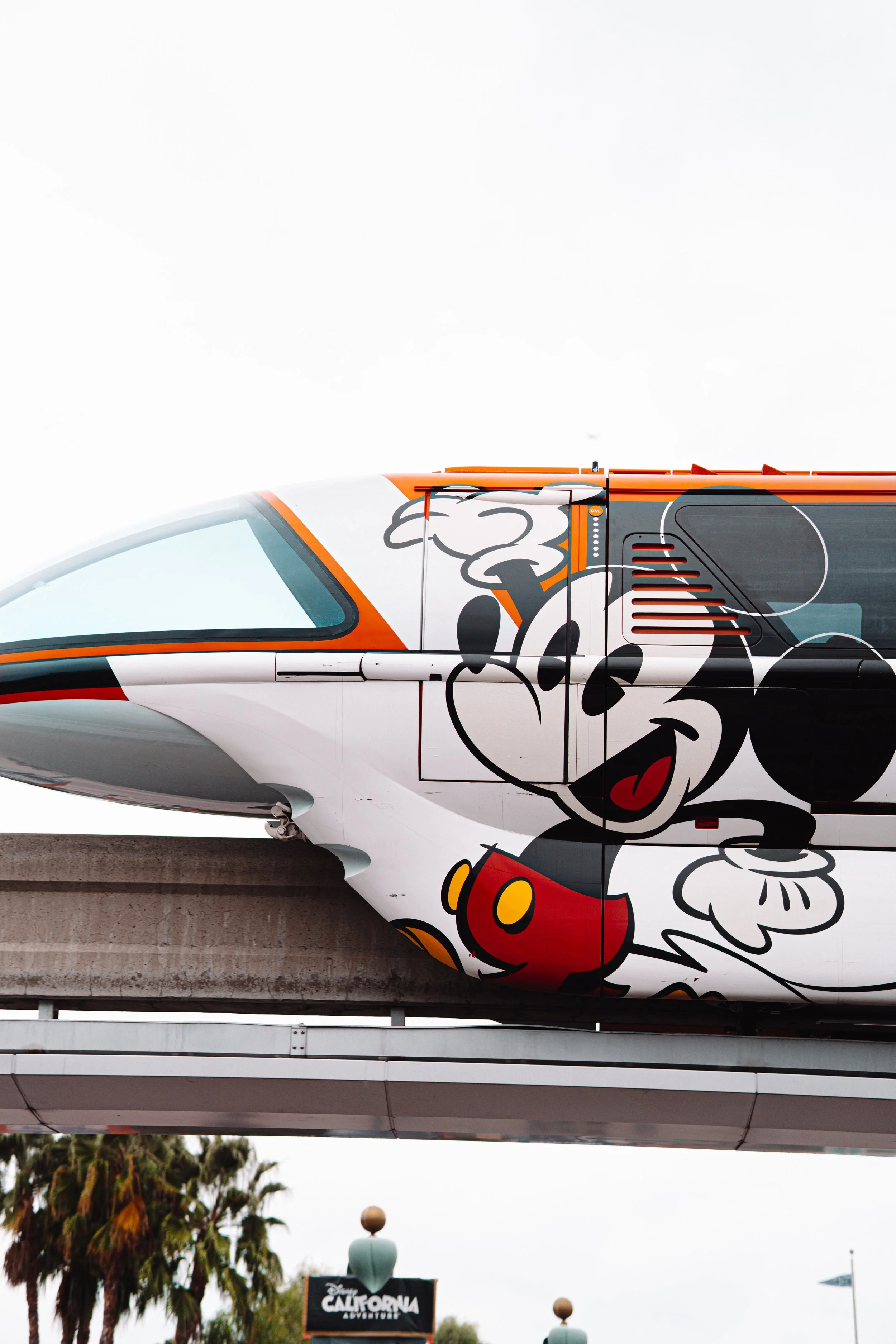 Disneyland 10:15_04771.JPG