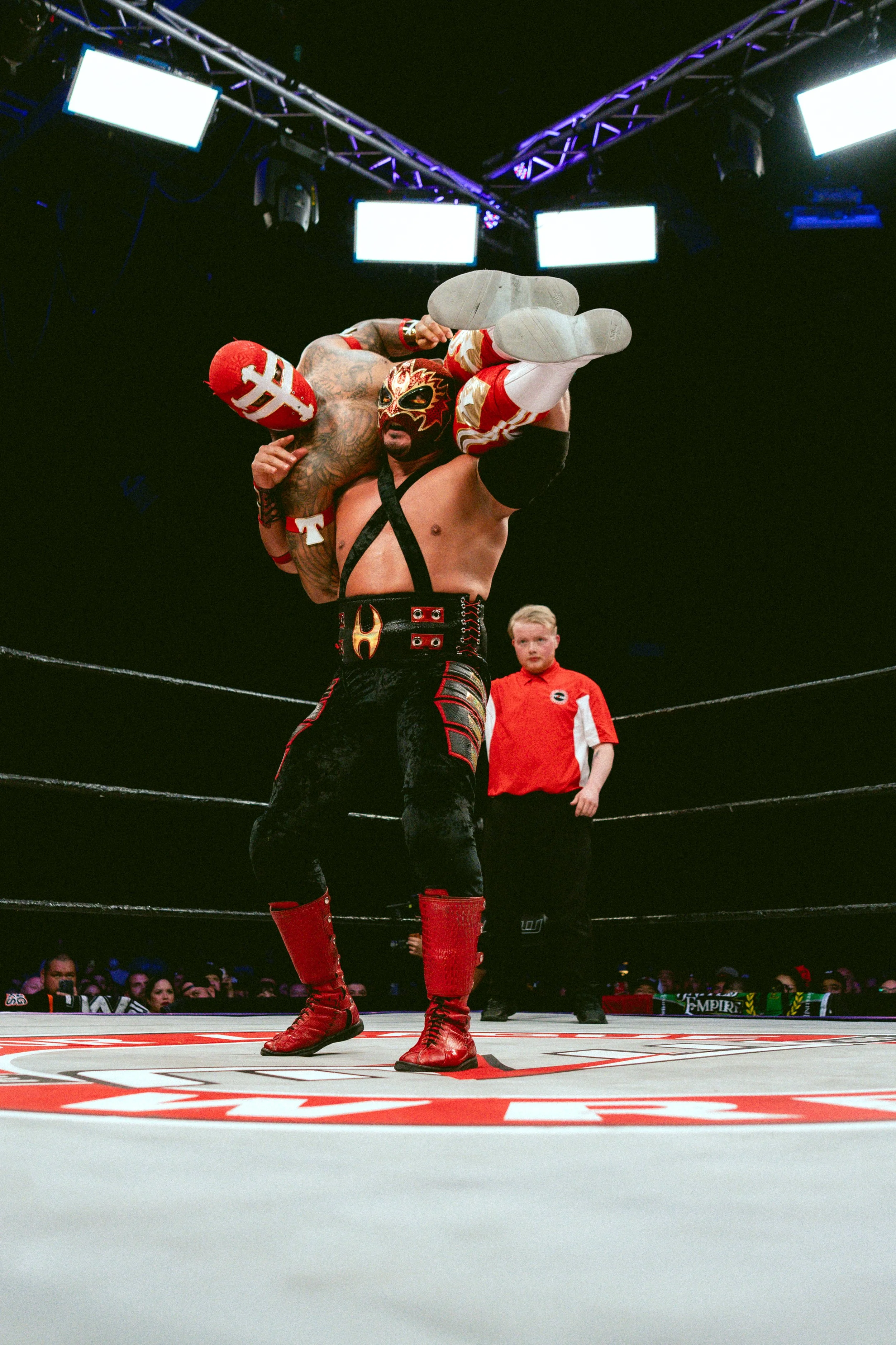 2025.04.05_MLW_Battle Riot VII_00599_3-Way.jpg