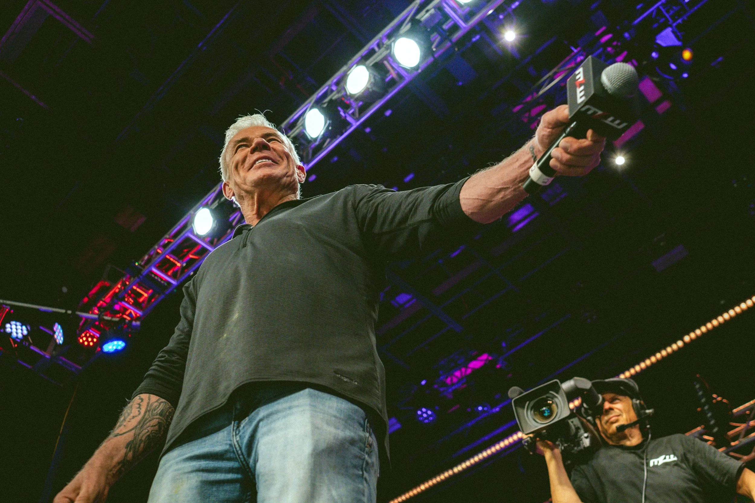 2025.02.08_MLW_SuperFight 6_00006_Bischoff Segment.jpg