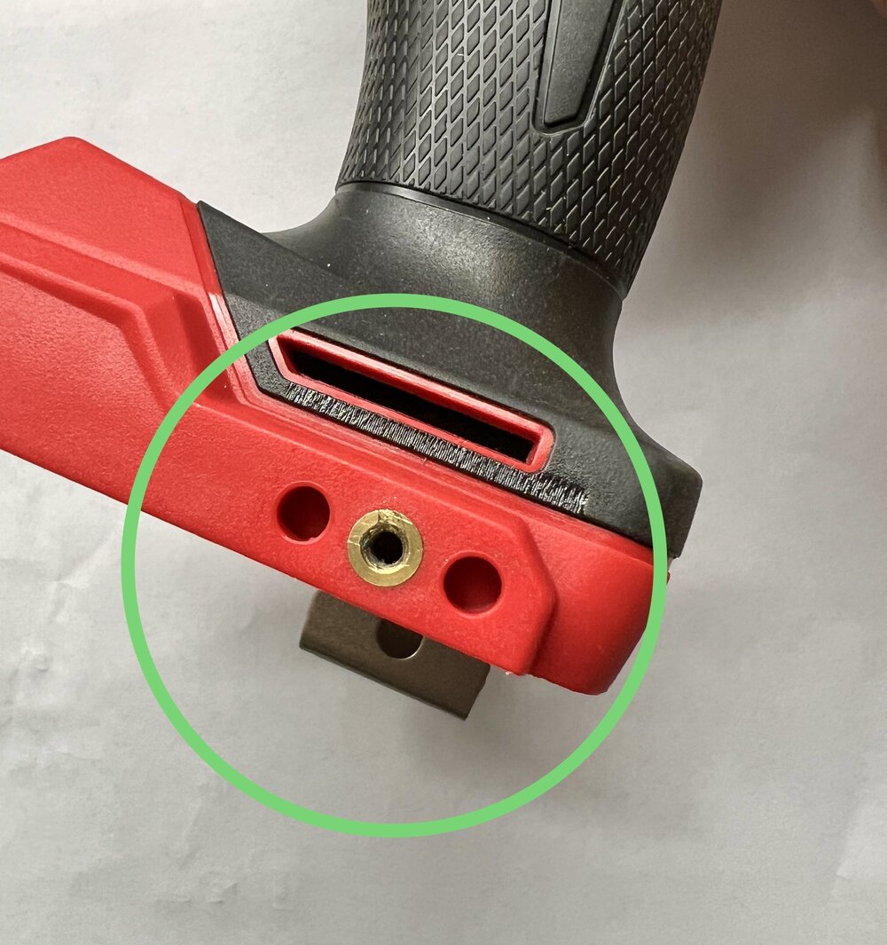 Milwaukee M18 Slim Hook with Magnetic 2 Bit Insert — Siding Tips