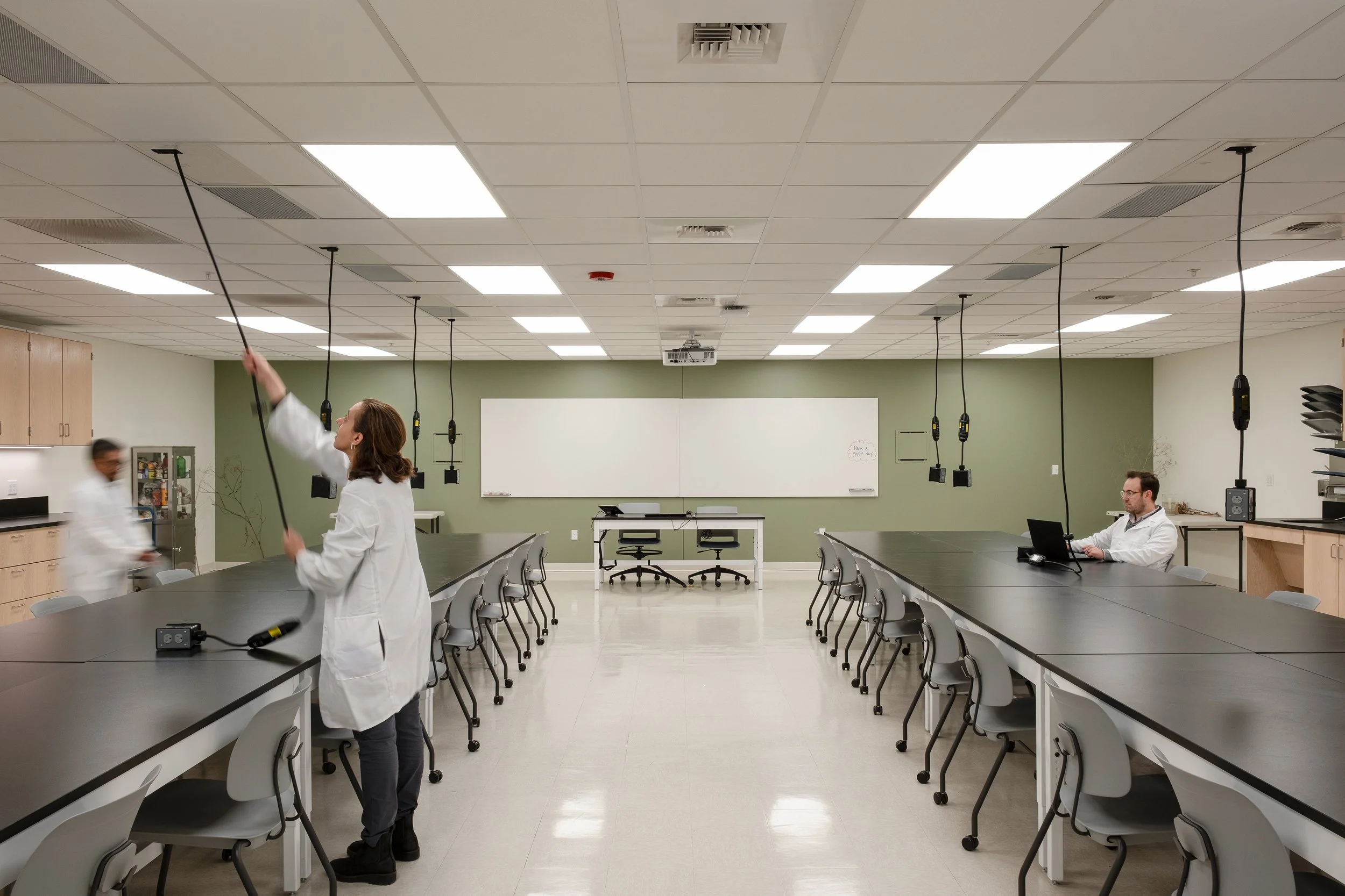 WSU EAB - Bustad Teaching Lab - 01.jpg