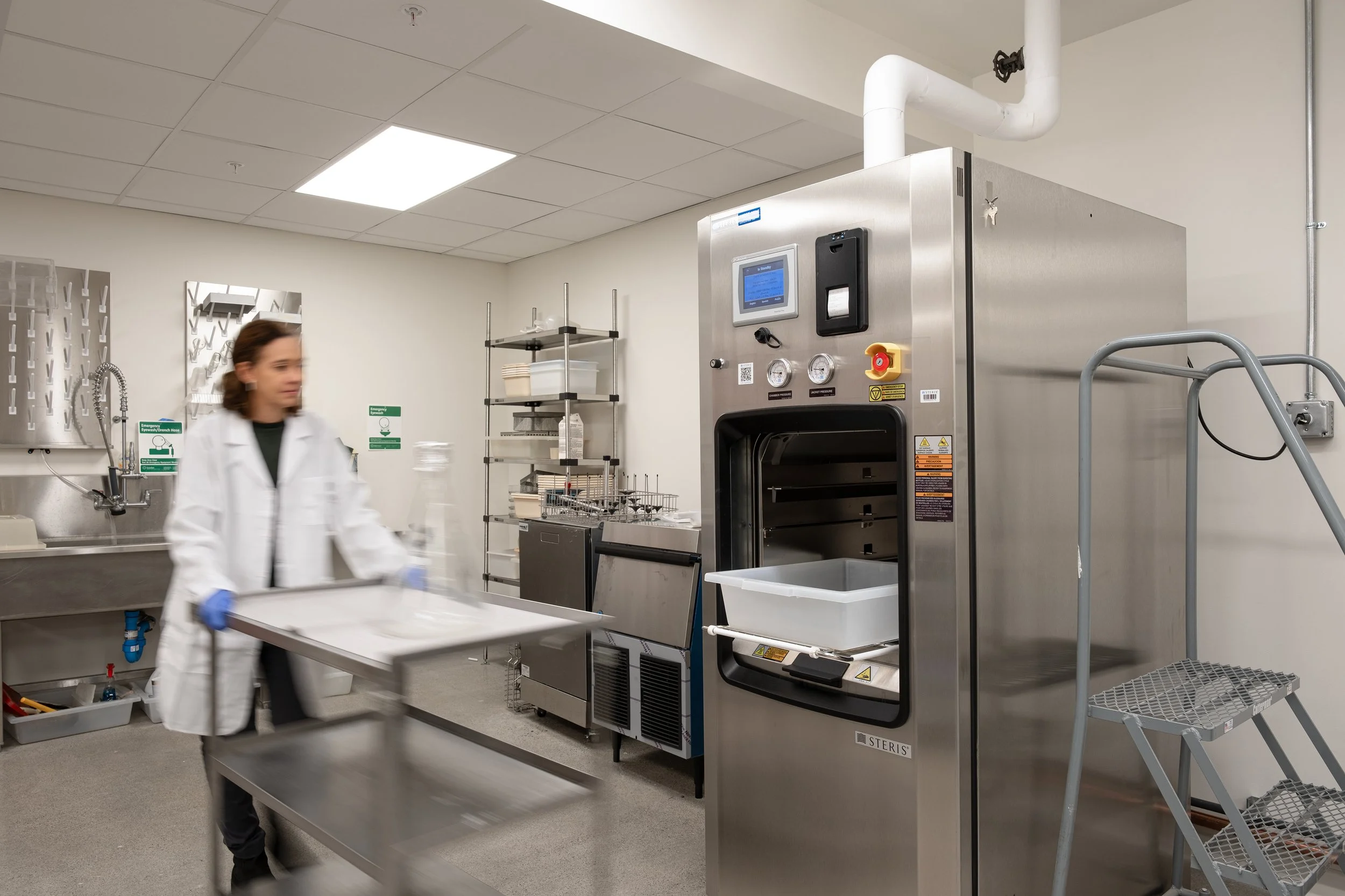 WSU EAB - Eastlick Prep Room - 01.jpg