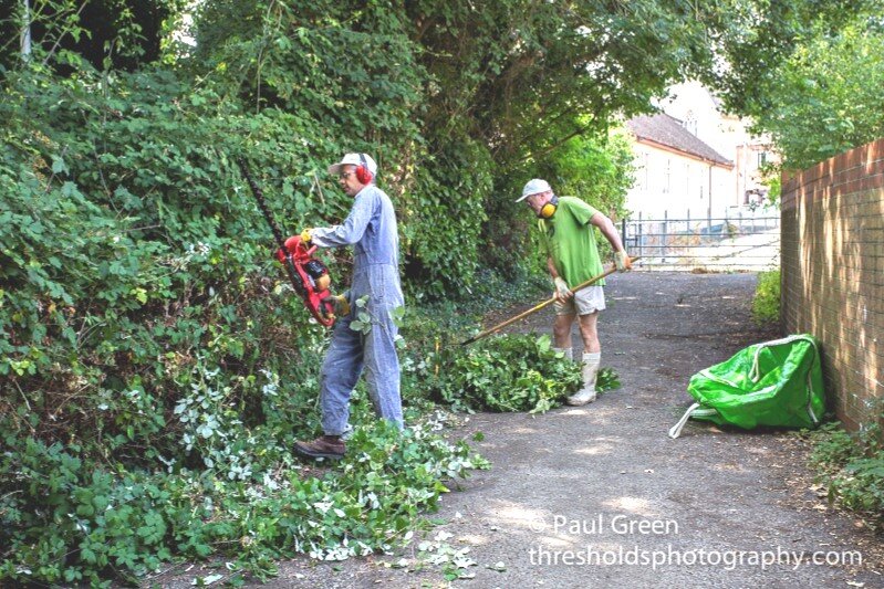 Volunteers at Rackleaze Wetland, Cam