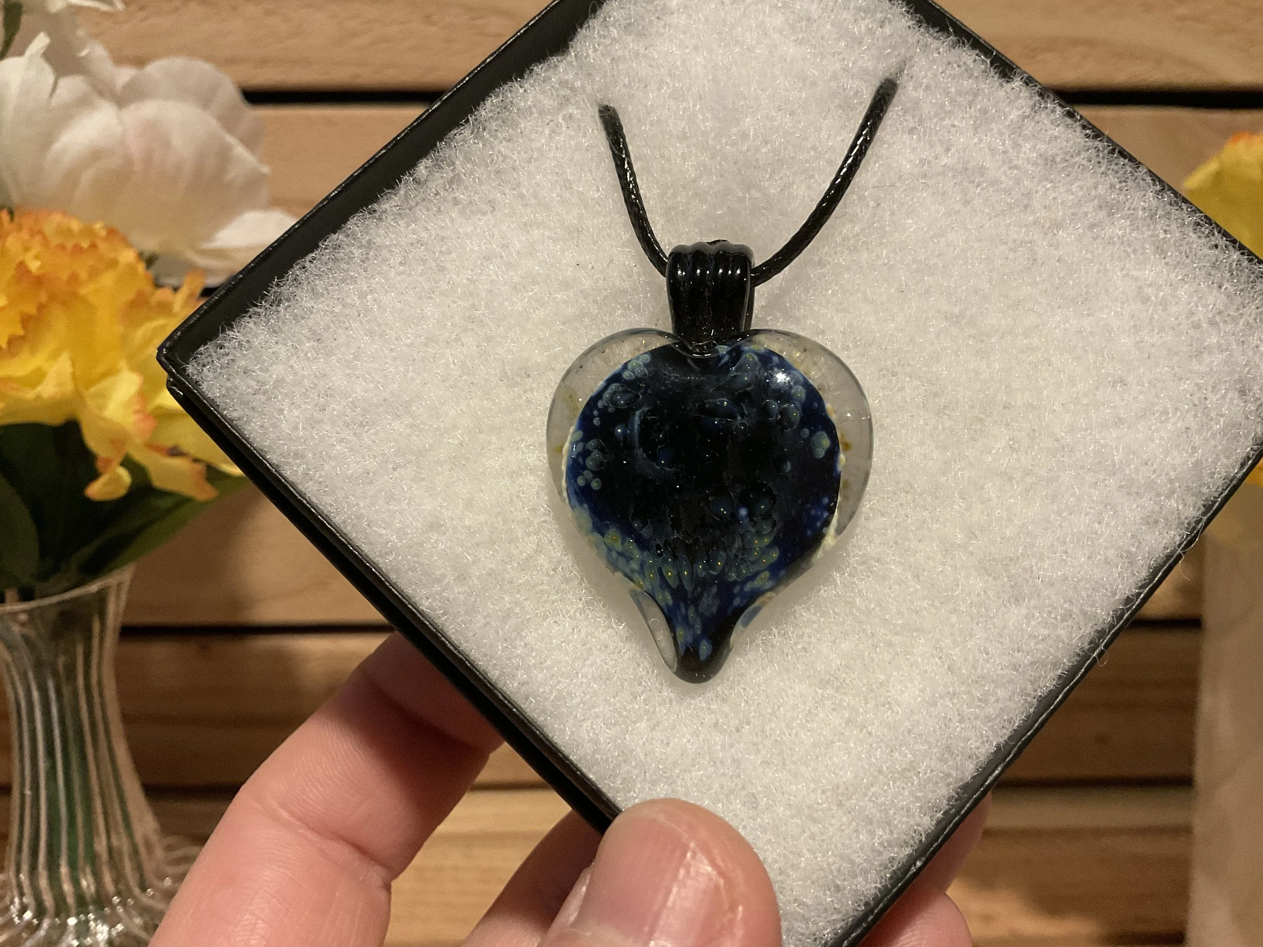 Space style heart pendant