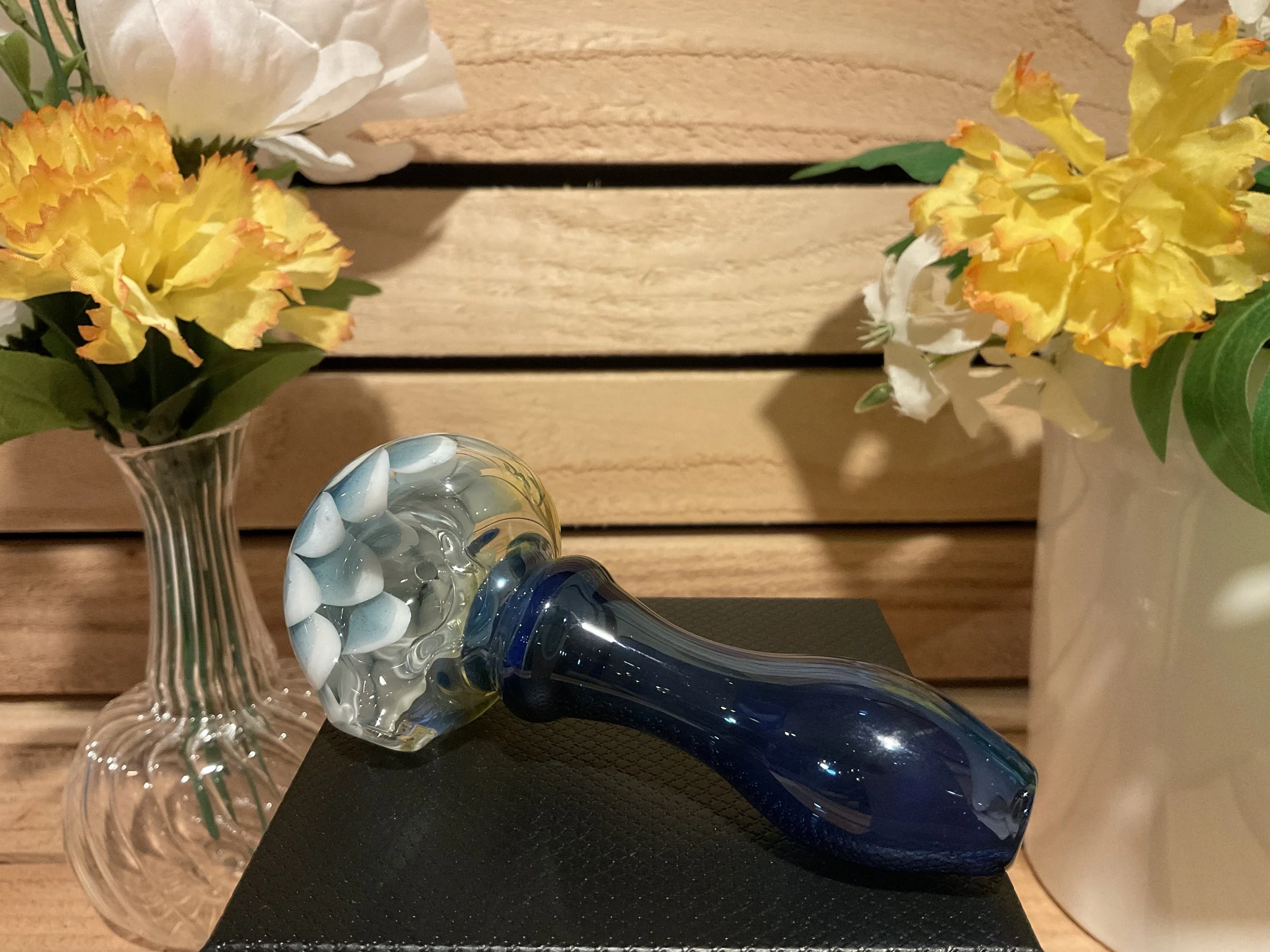 Brilliant Blue spoon pipe with Dot stack & w/silver fume