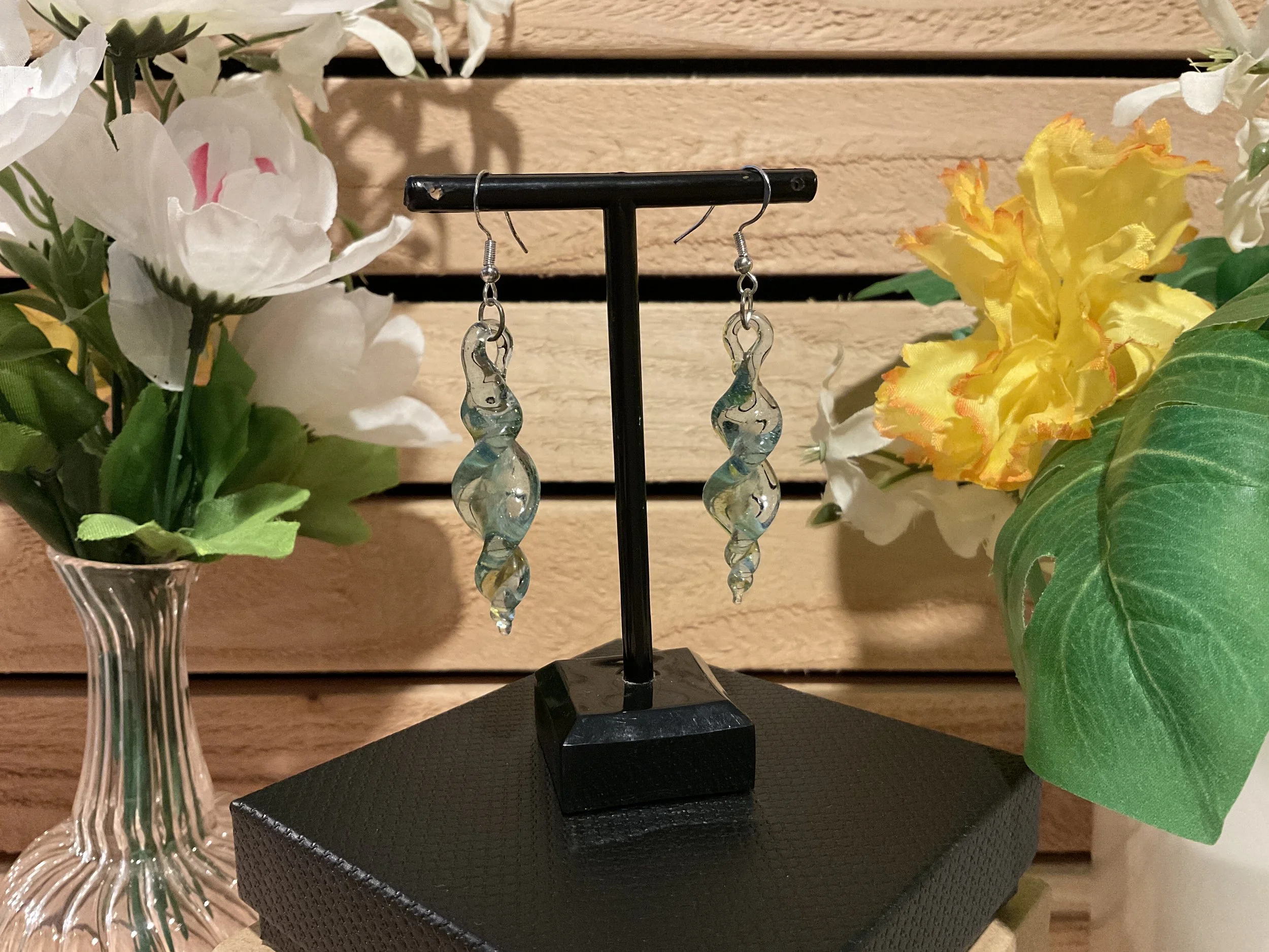 Twist earrings - Aqua marine w/ silver leaf