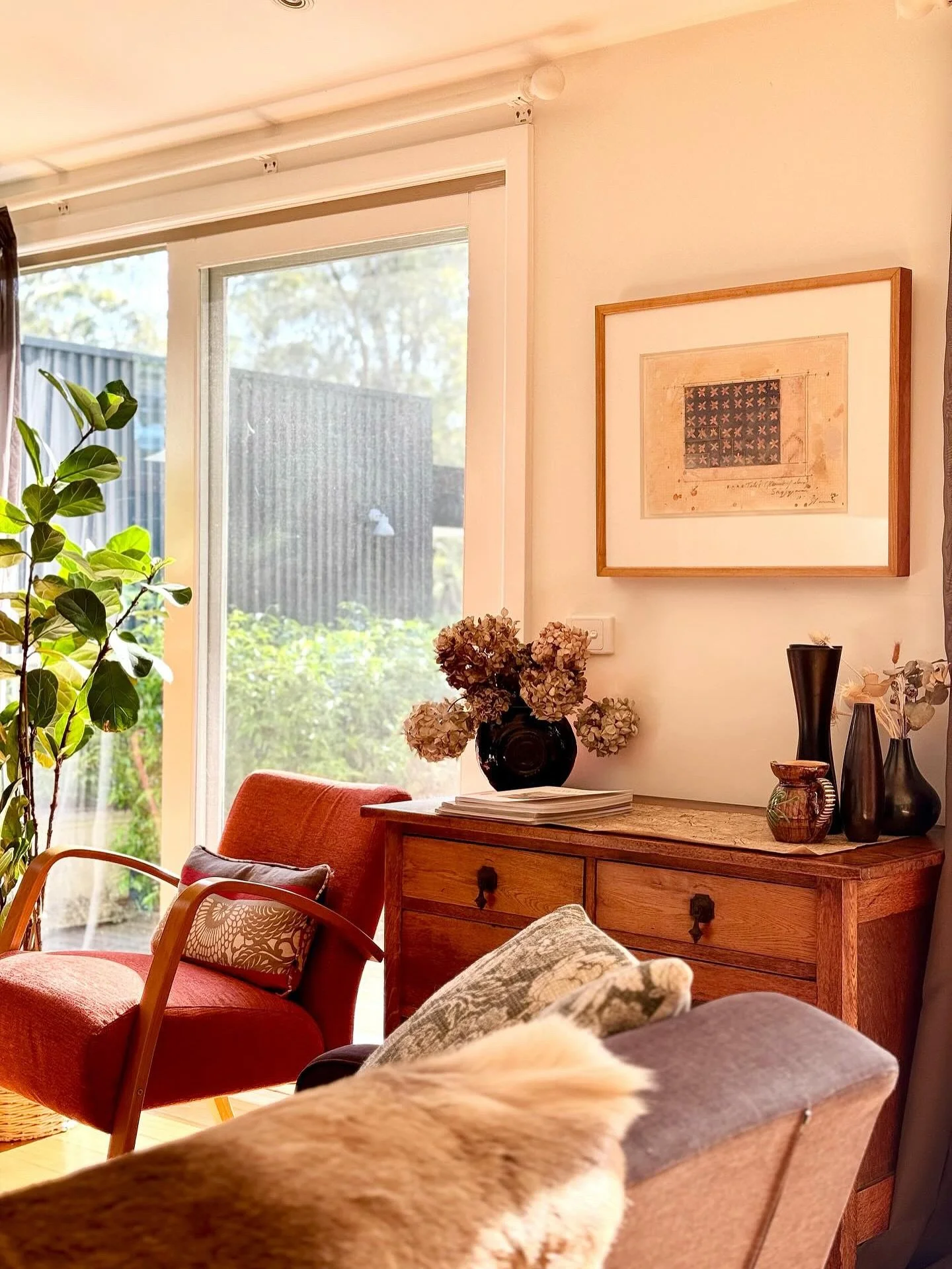 Cosy spots Elsewhere! Summer is filling up quickly, be sure to book in asap to lock in your Mornington Peninsula getaway