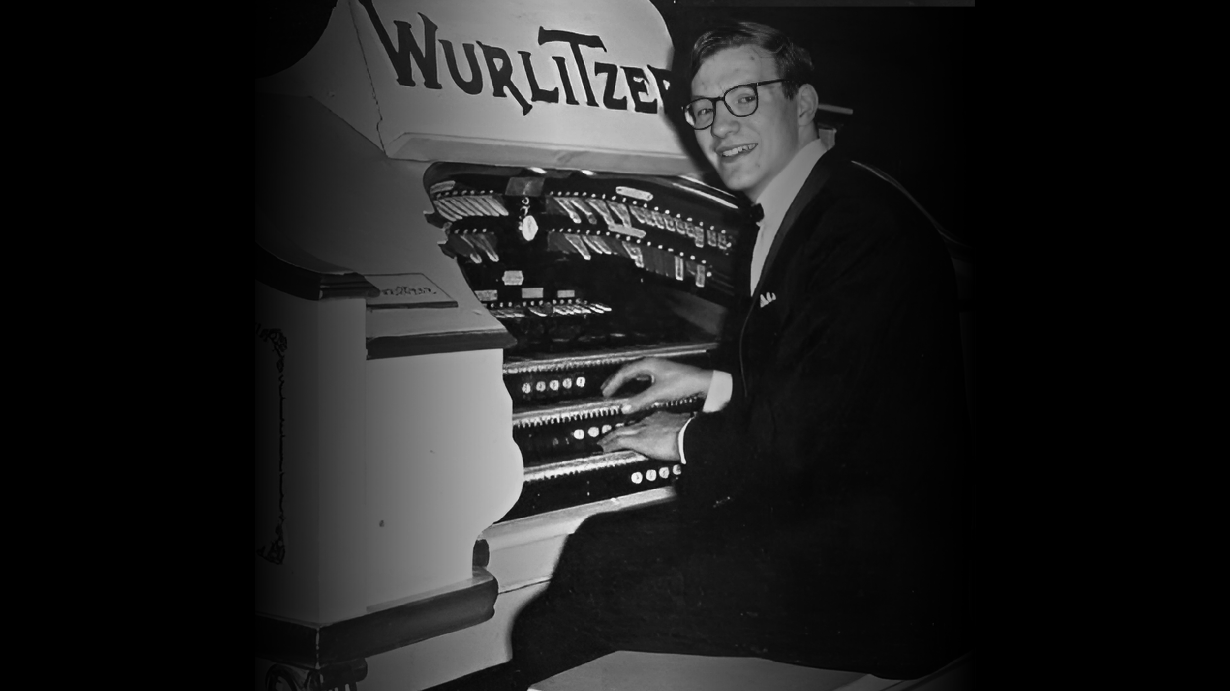 Wurlitzer: David Lowe in Concert 