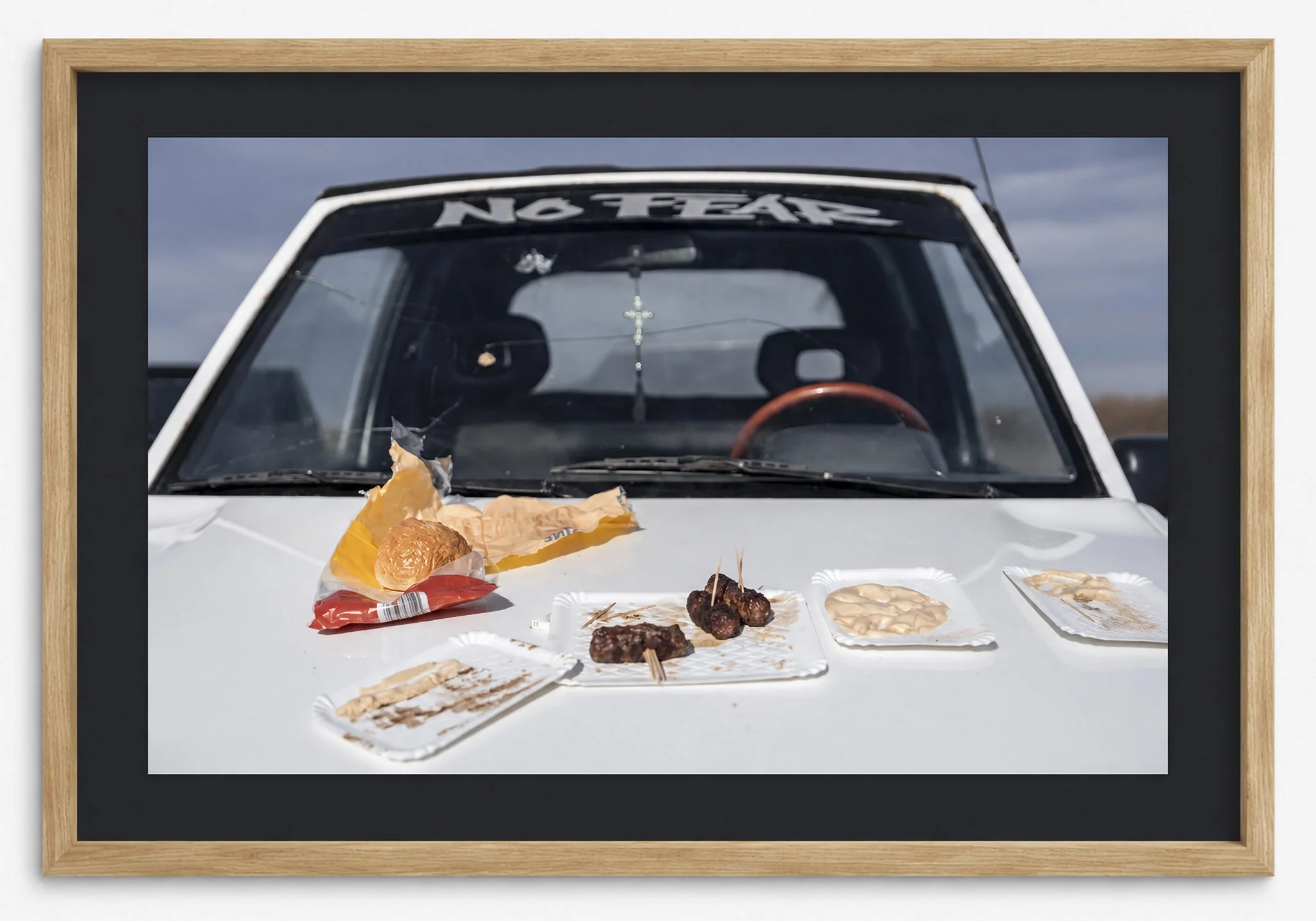  30x21 cm, natural wood frame, Photo Matt Fibre 200g, alpha-cellulose paper    100 Euro    (delivery costs excluded)  