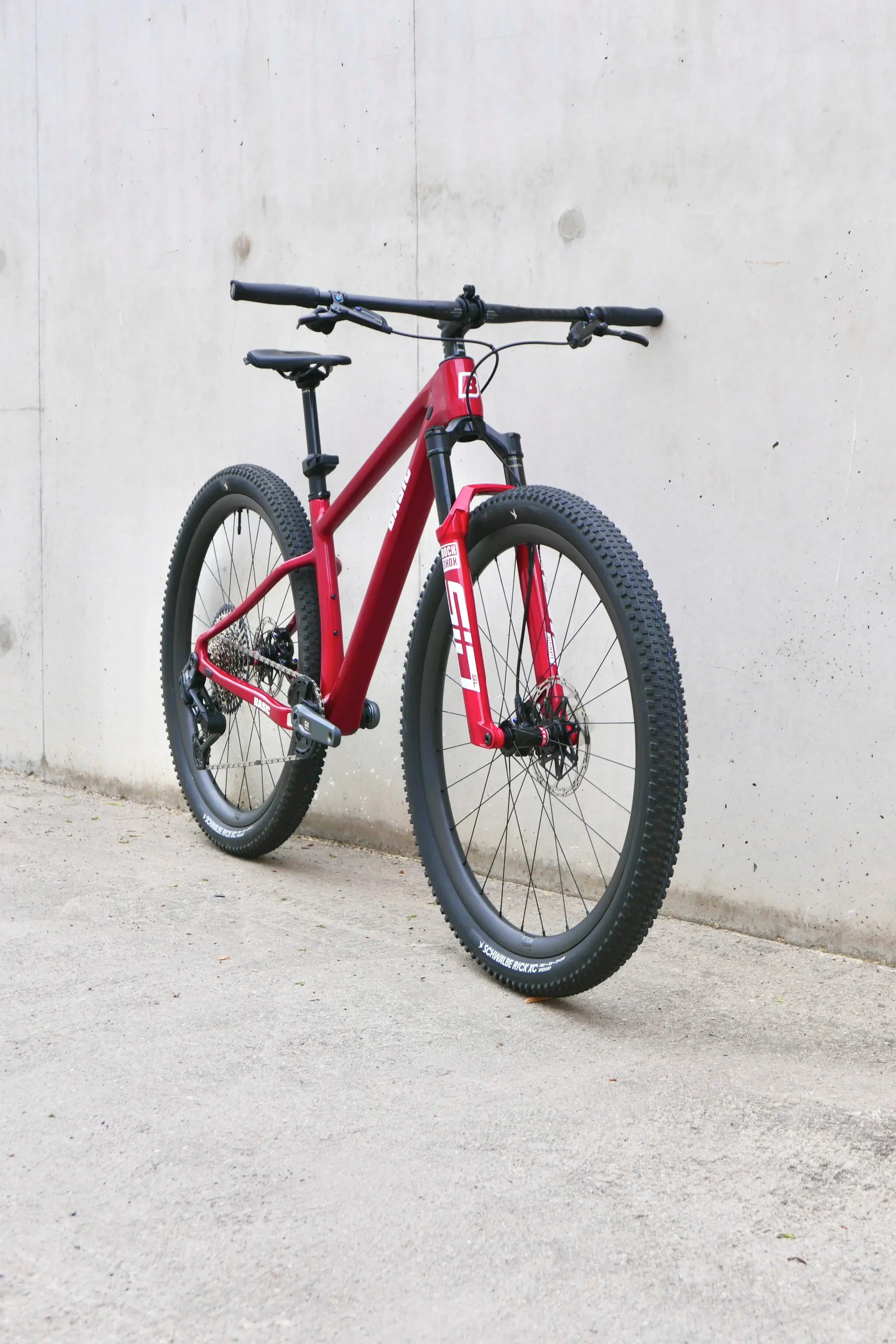 basic-bikes-mtb-hardtail-sid-gabel-custompaint-red.webp