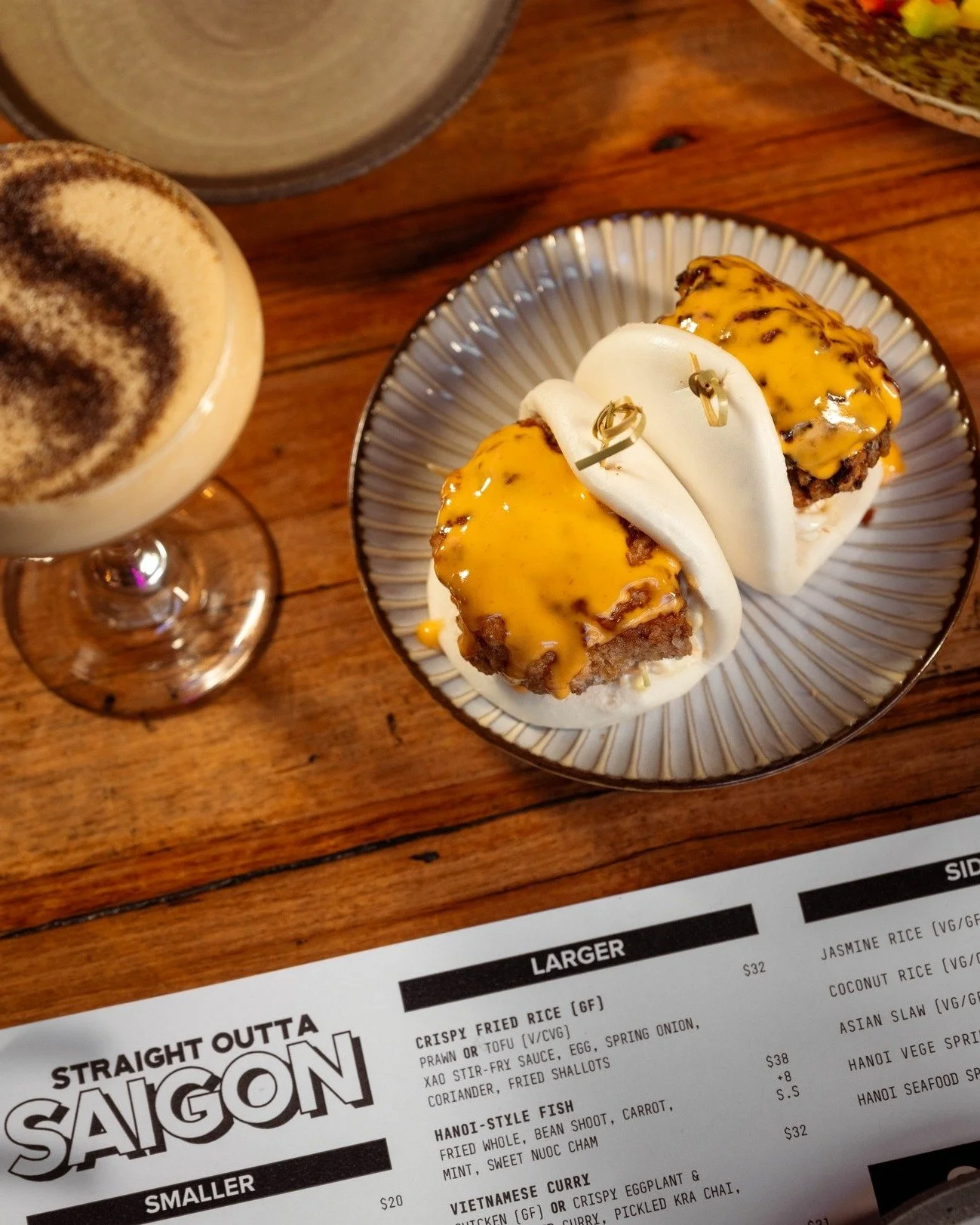 Bao down.

Pork belly, fried chicken, or crispy tofu? Pick your fighter.