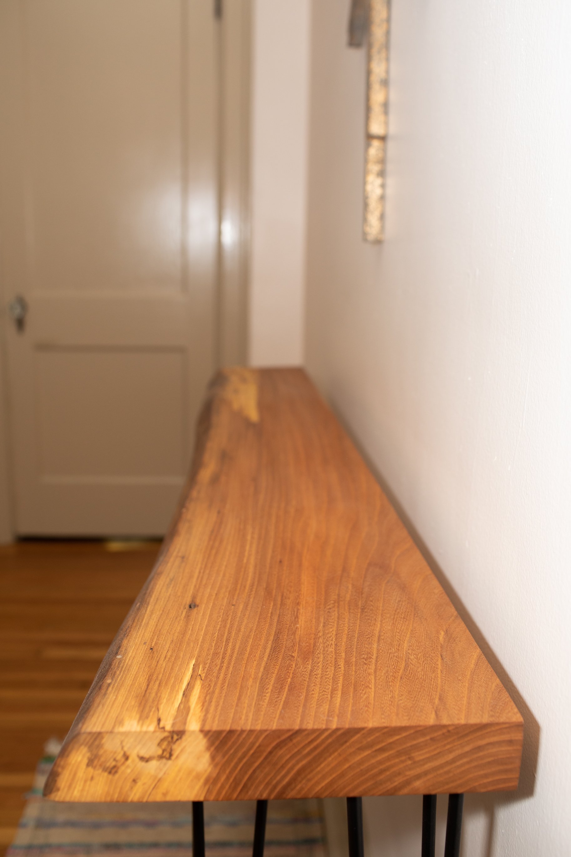 carlo-woodworking-console-liveedge-6.jpeg