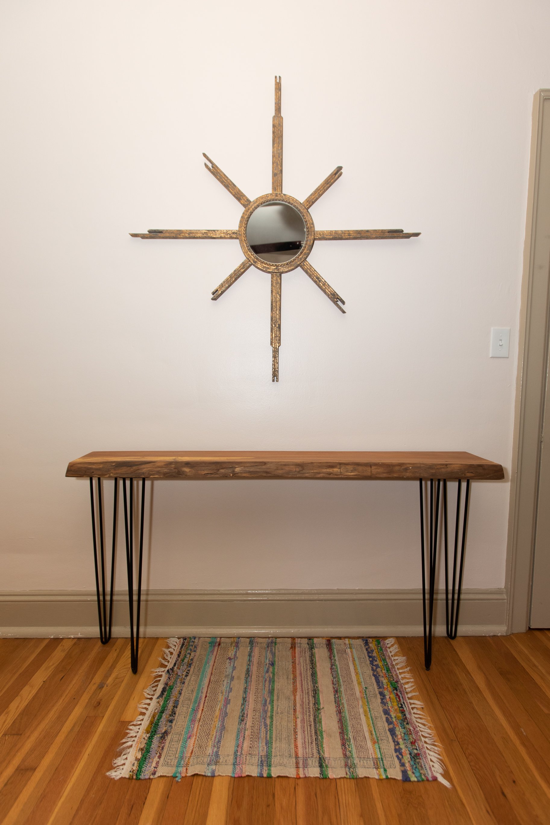 carlo-woodworking-console-liveedge-9.jpeg