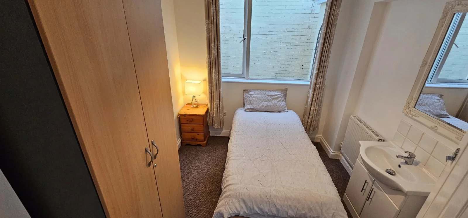 Exeter-Property-Management-Services-Lease-Thrice-Property-Solutions-HMO-Property-Bedroom-3 (2).jpg