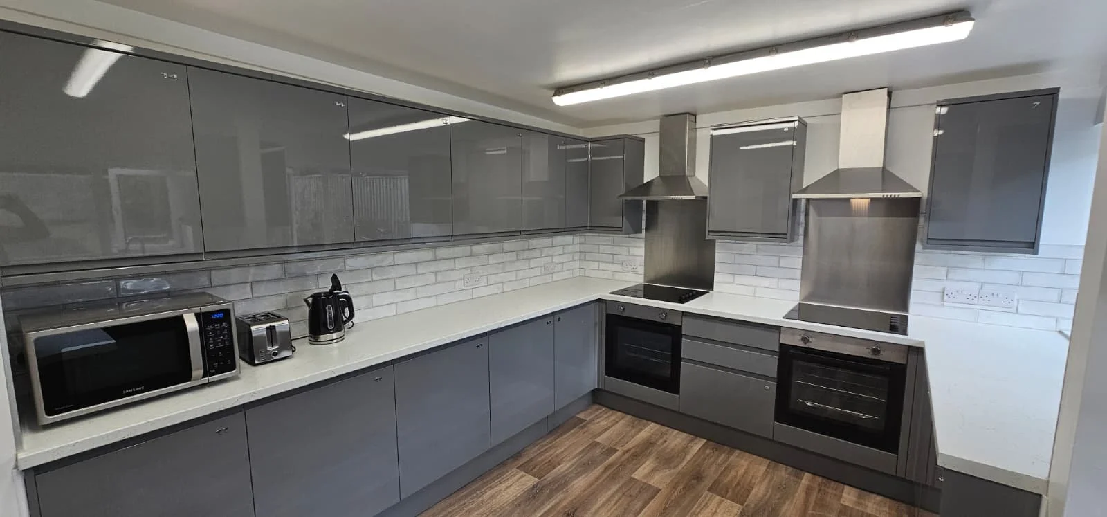 Exeter-Property-Management-Services-Lease-Thrice-Property-Solutions-HMO-Property-Fully-Equipped-Kitchen.jpg