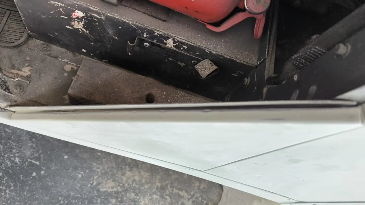 130 land rover (18).jpeg