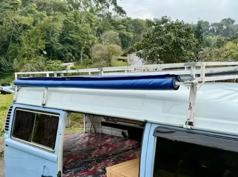 vw baywindow bus_17.JPG