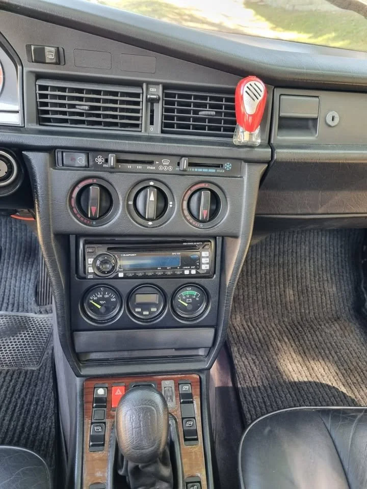 1985 Mercedes-Benz 190e cosworth a venda_6.jpg
