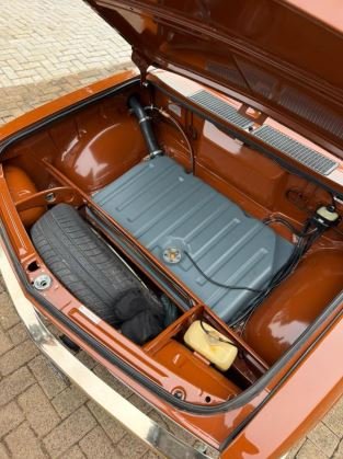 vw brasilia_05.JPG