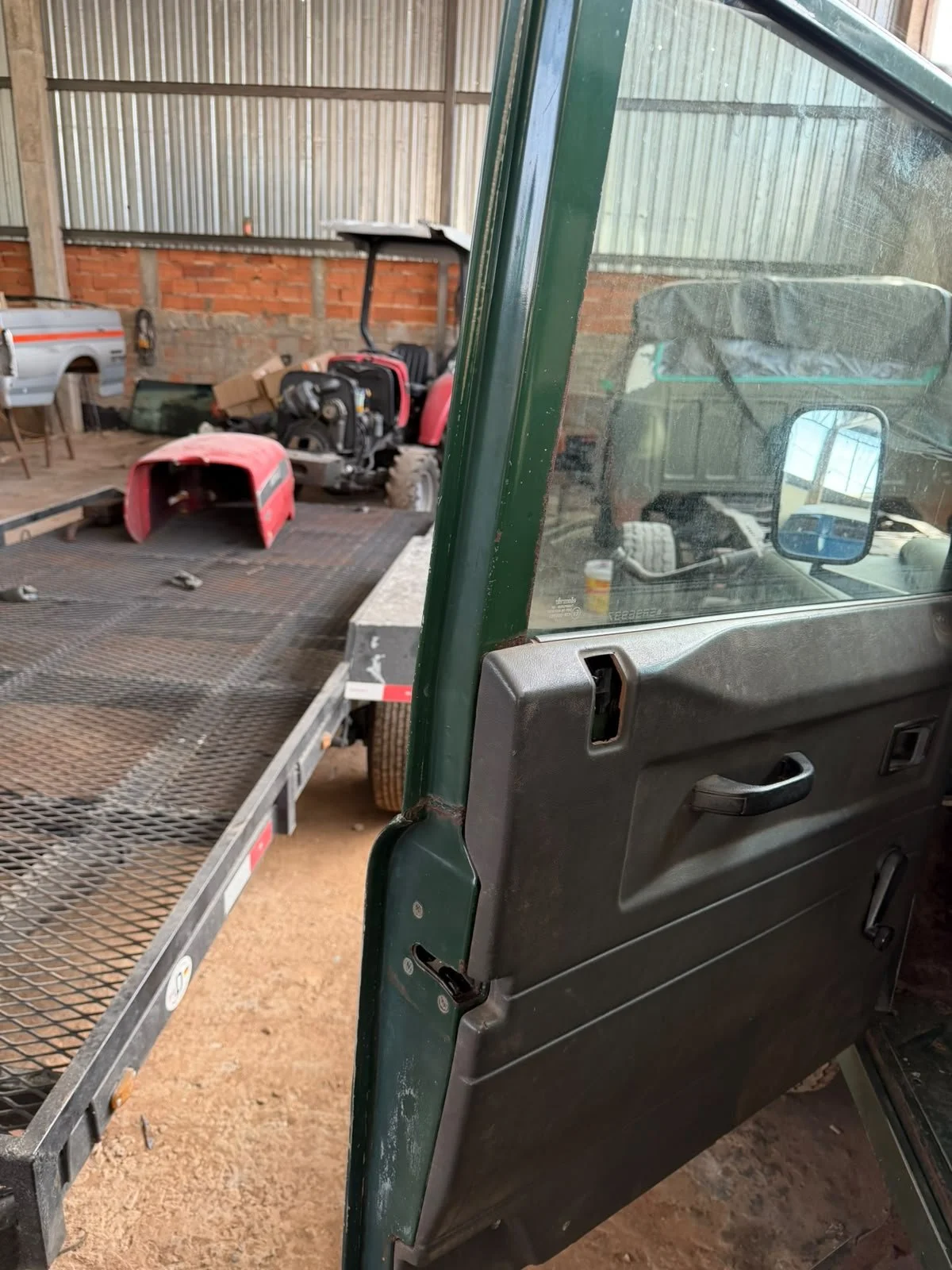 land rover defender (11).jpeg