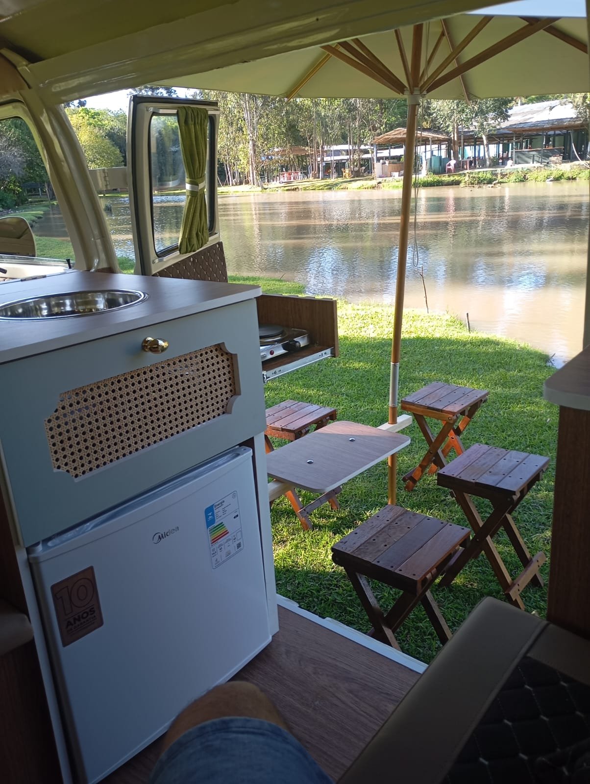 vw baywindow bus camper van (2).jfif