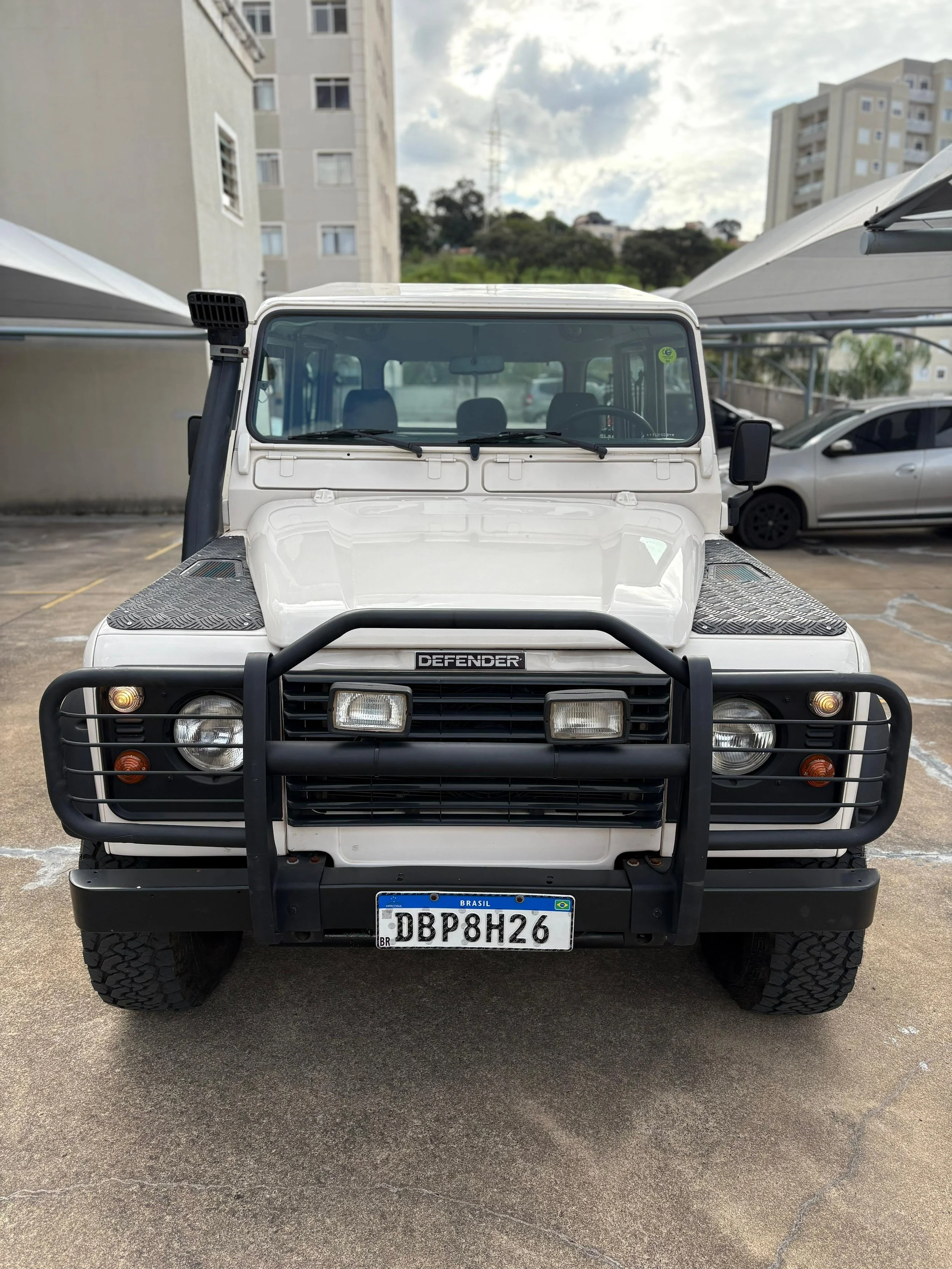 land rover defender 130 for sale (26).jpeg