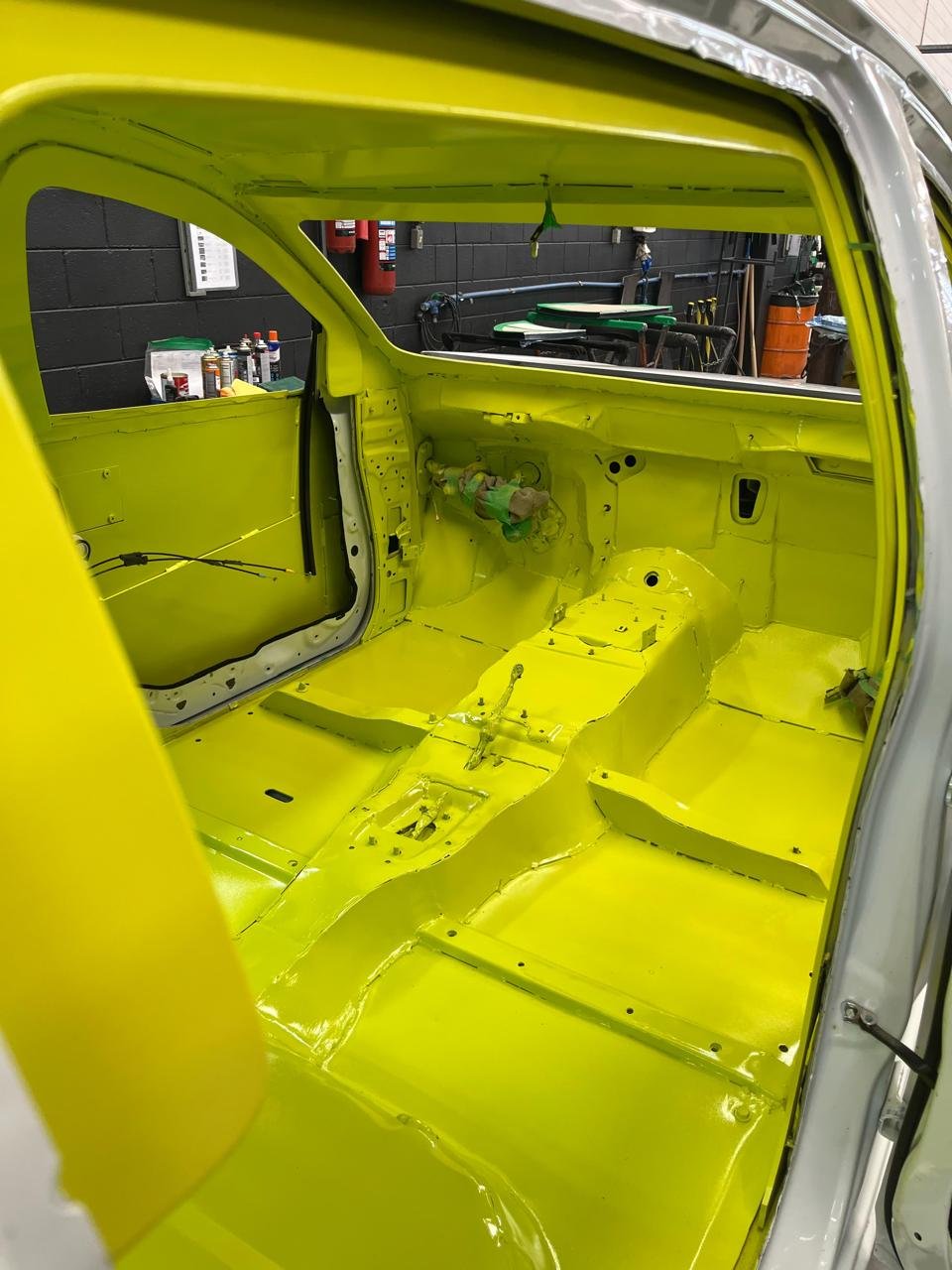 Armored level B6 Mitsubishi L200 (28).jpeg