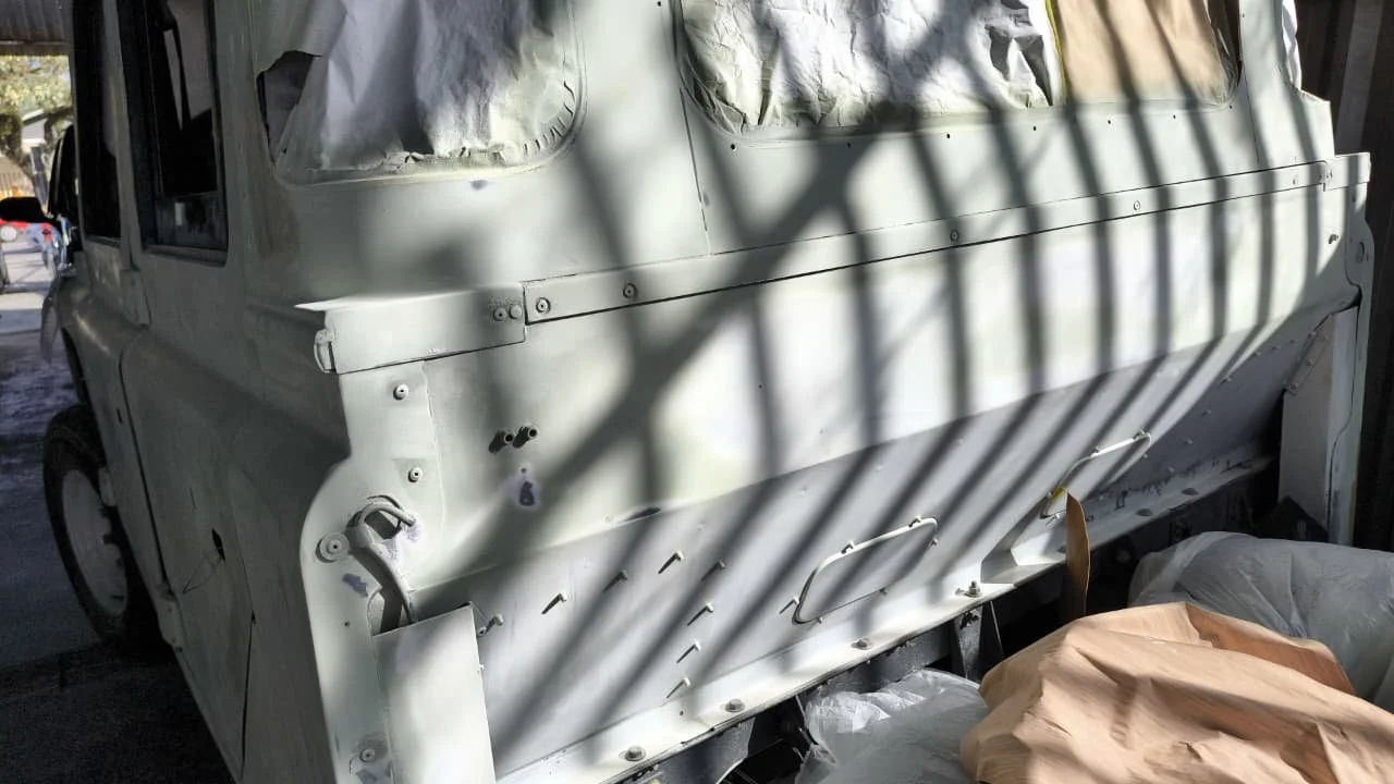 130 land rover (7).jpeg