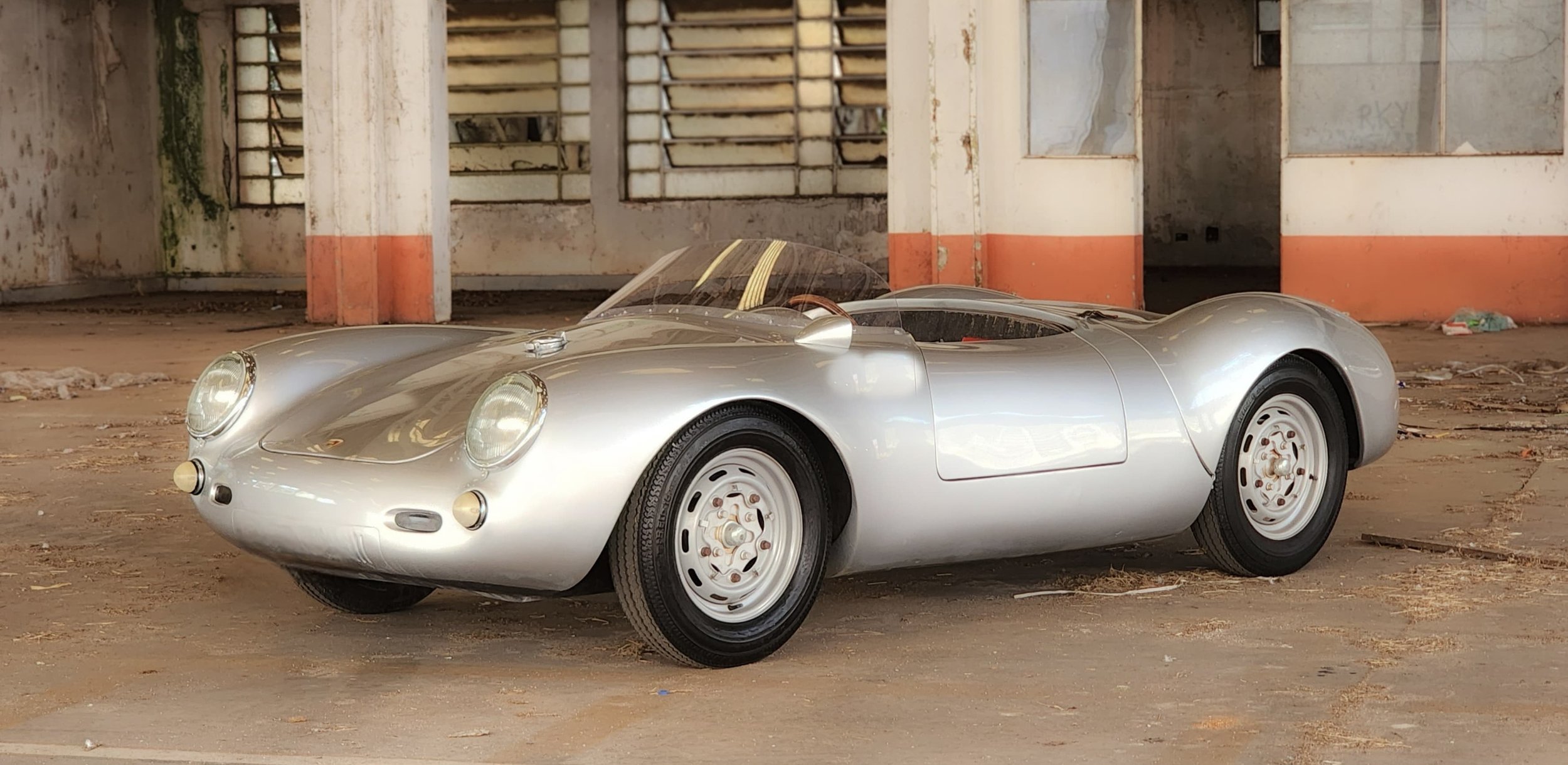 550 replica (14).jpeg