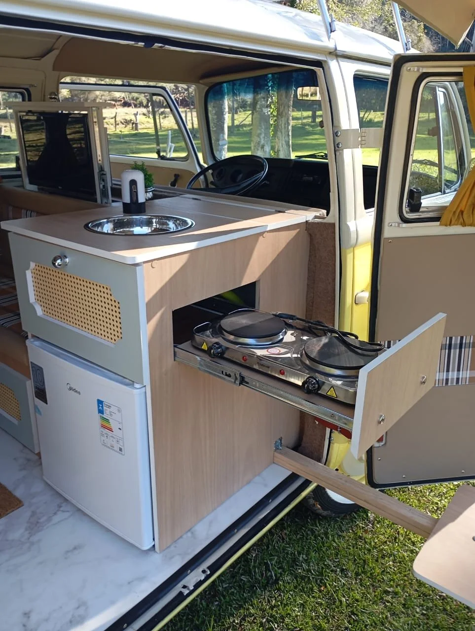 vw t2 baywindow bus camper van (29).jpeg