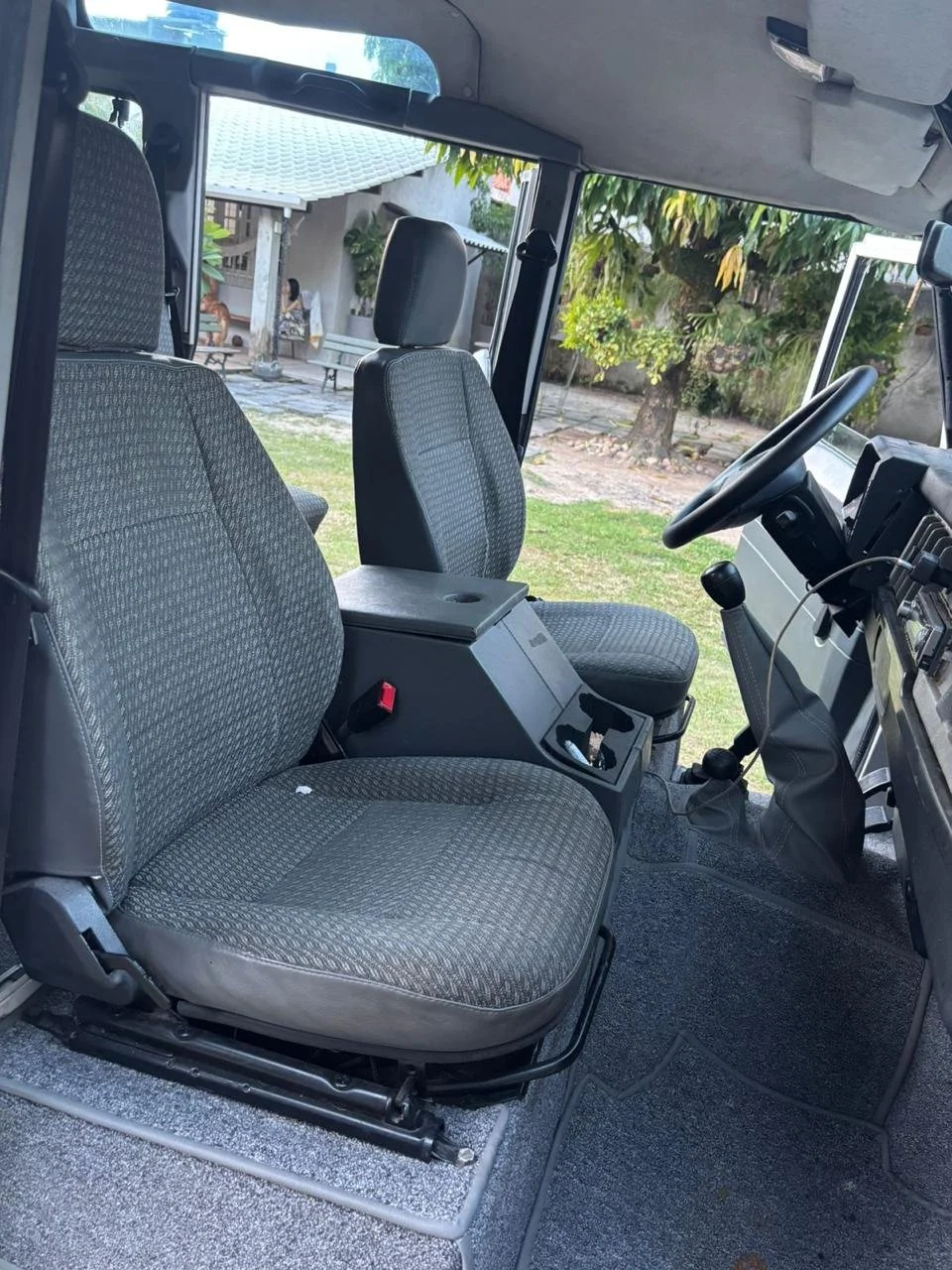 land rover defender 110 original for sale (15).jpeg