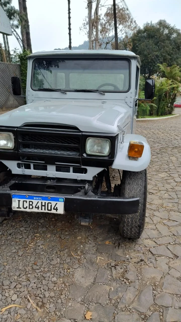 toyota crew cab (7).jpeg