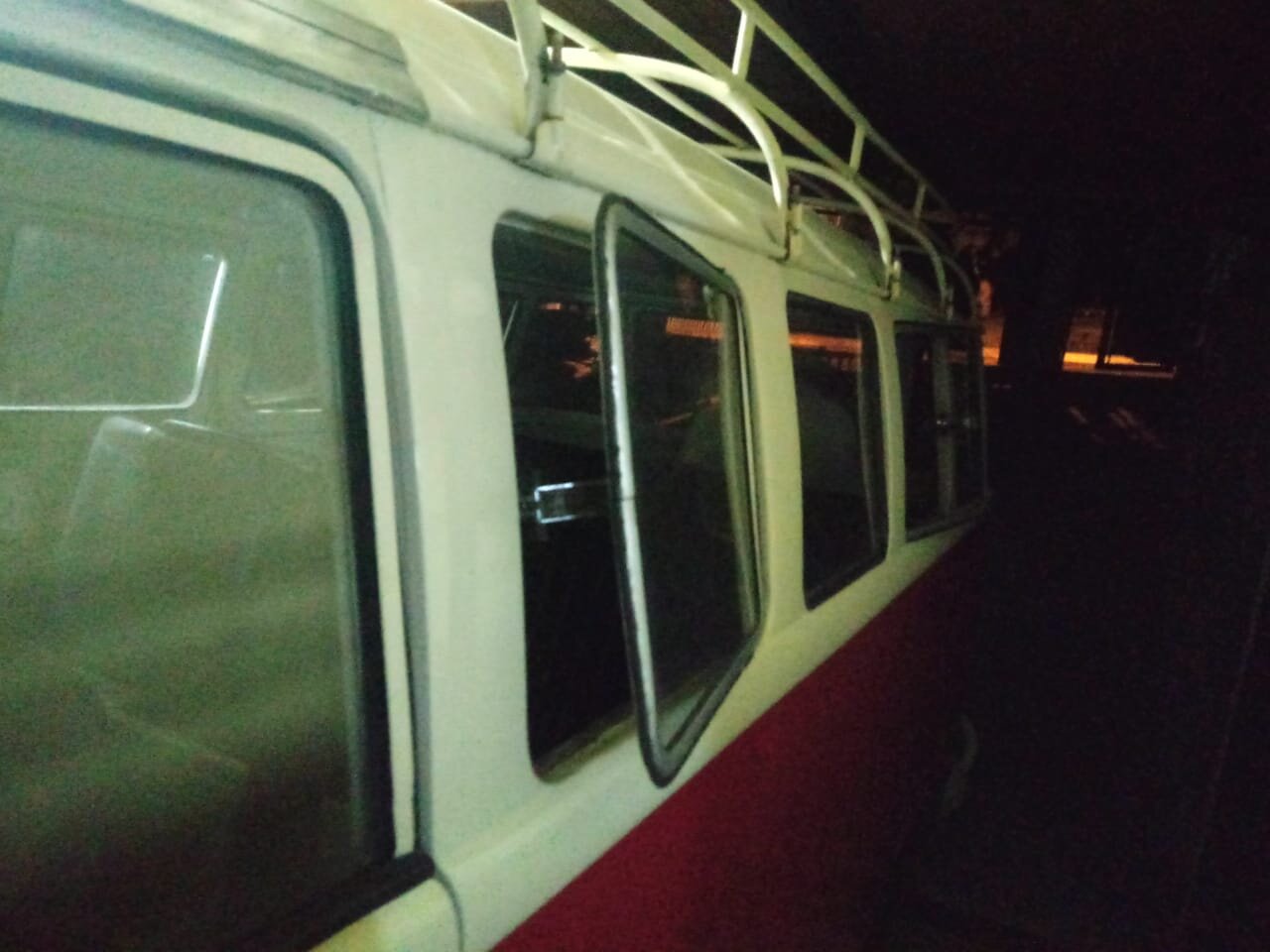 vw t1 split window bus (13).jpeg