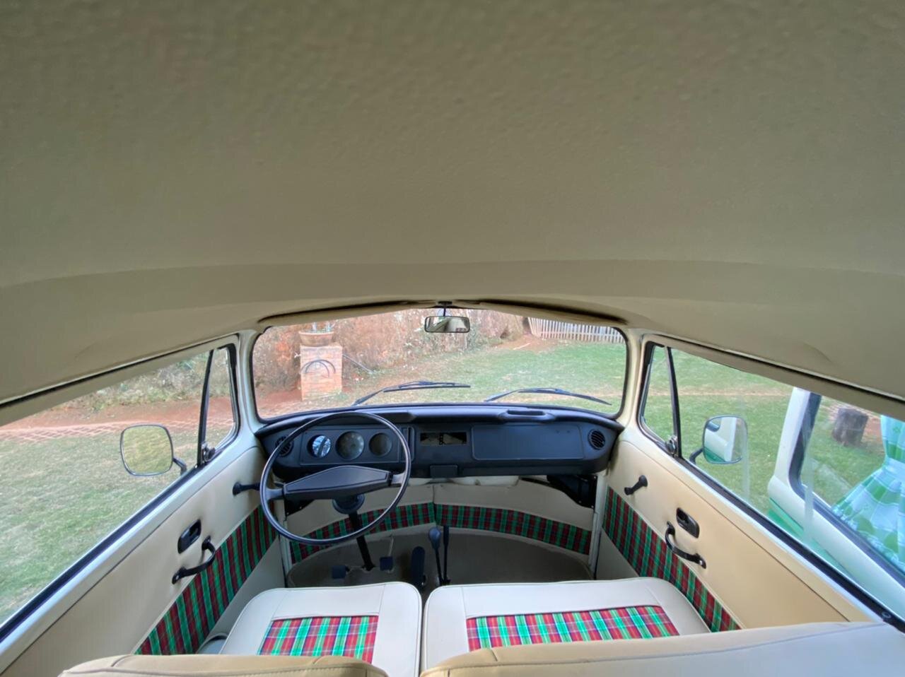 t2 baywindow camper bus (17).jpeg