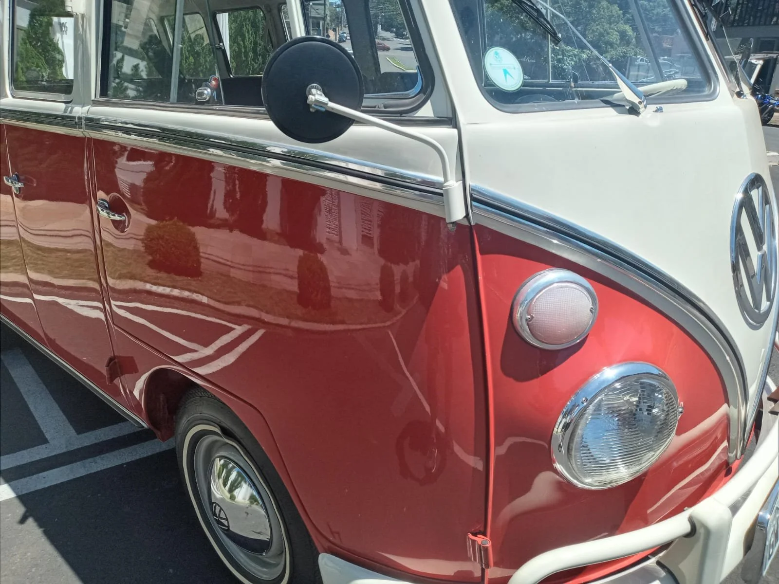 T1 split window bus 1974 — Brazilian Classic Cars