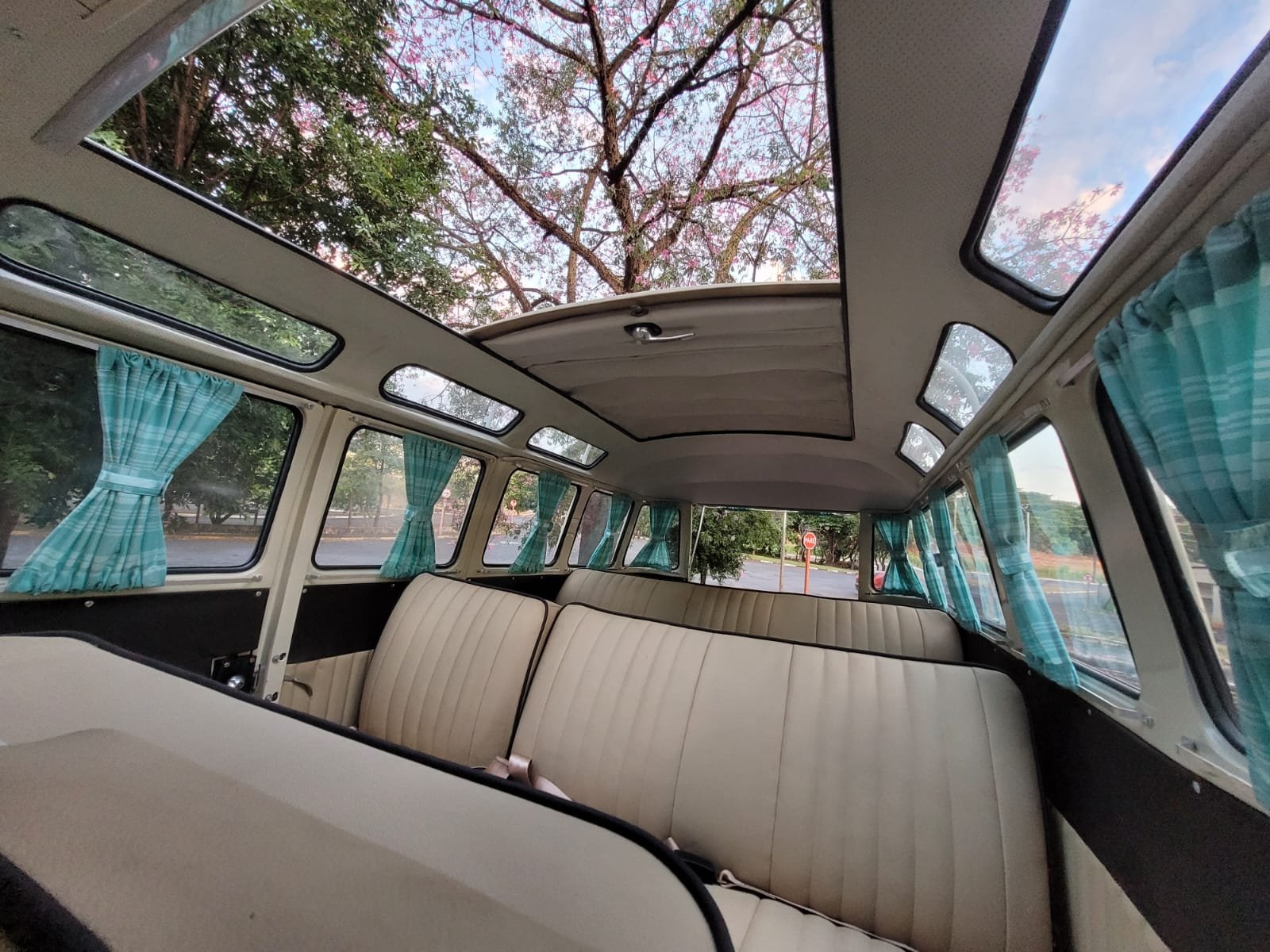 vw t1 split window bus samba recreation (16).jpeg