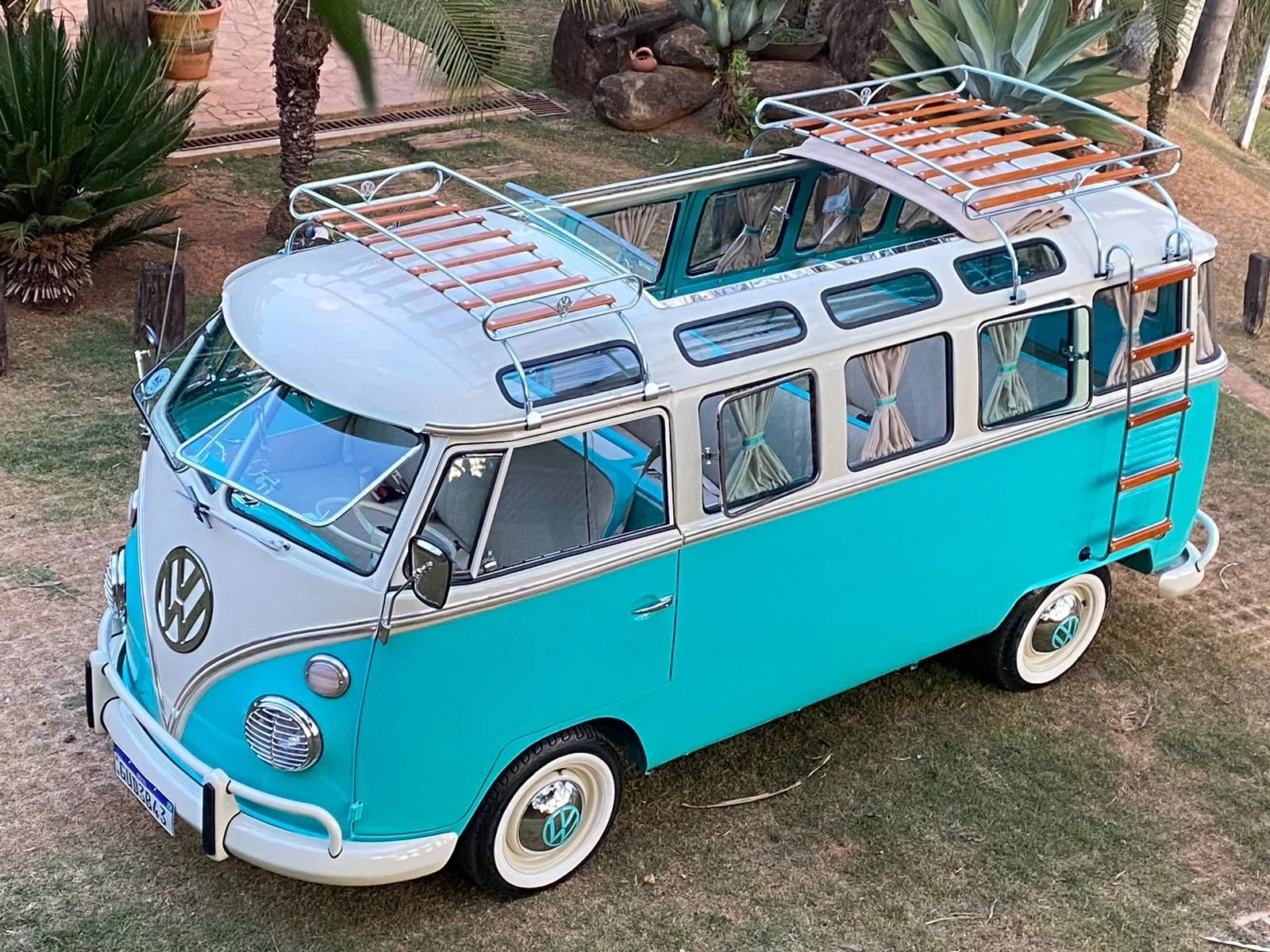 T1 split window bus samba replica 1970 — Brazilian Classic Cars