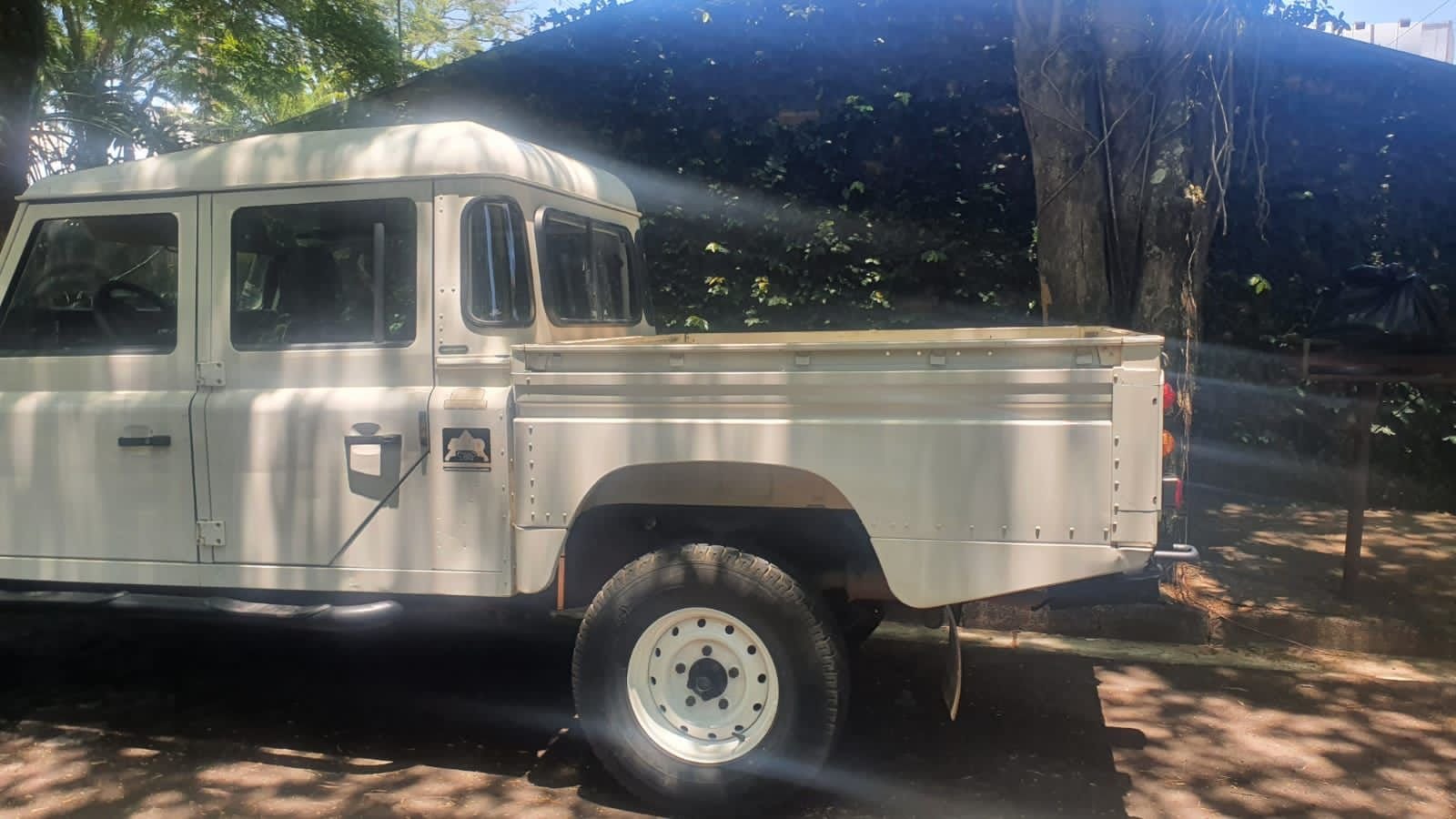defender_for_sale (7).jpeg