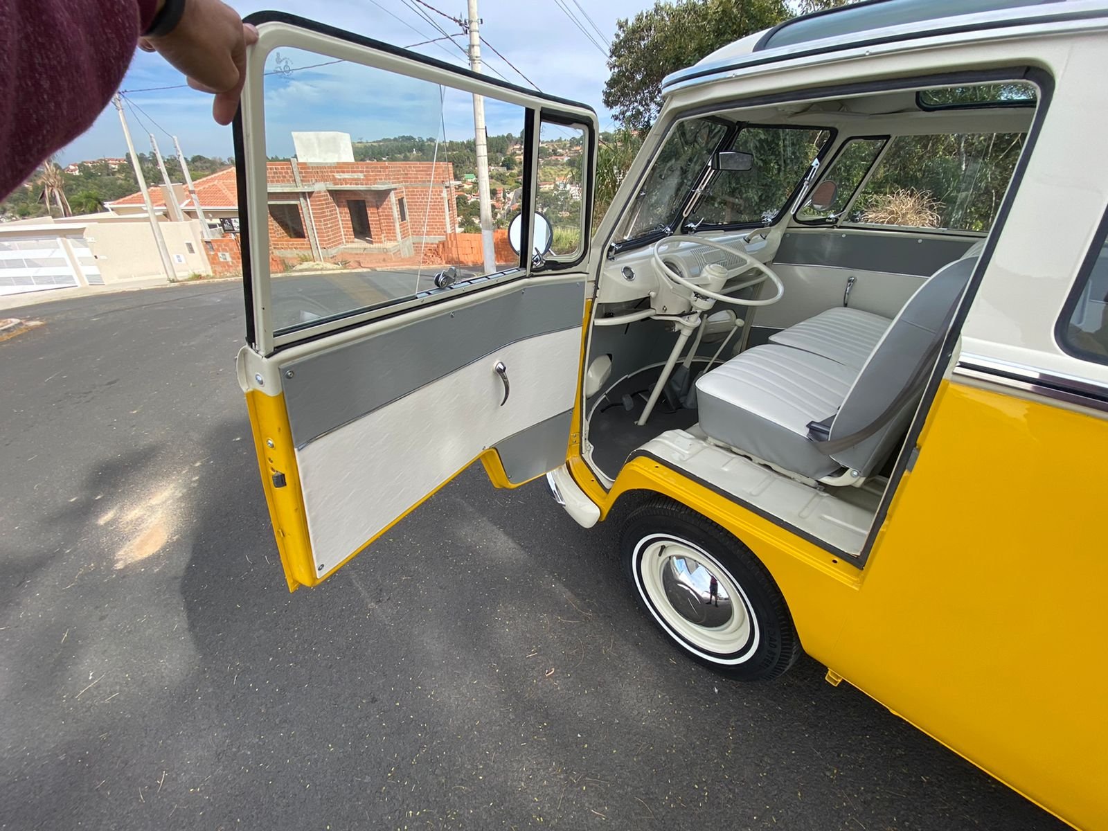 vw_t1_samba_replica_for_sale (42).jpeg