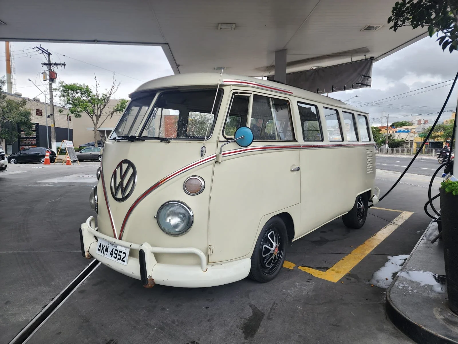 t1_bus_buy (5).jpeg