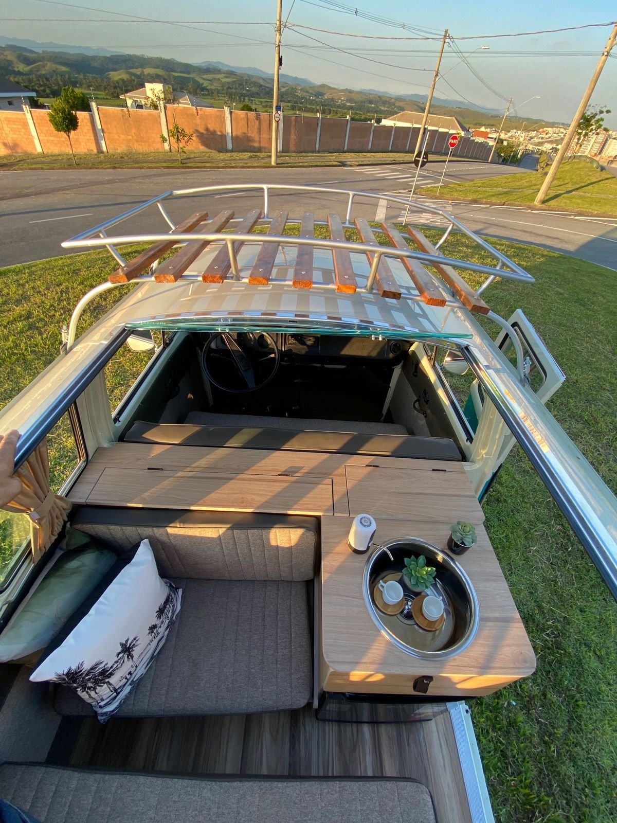 vw_t2_baywindow_bus_camper_van (9).jpeg