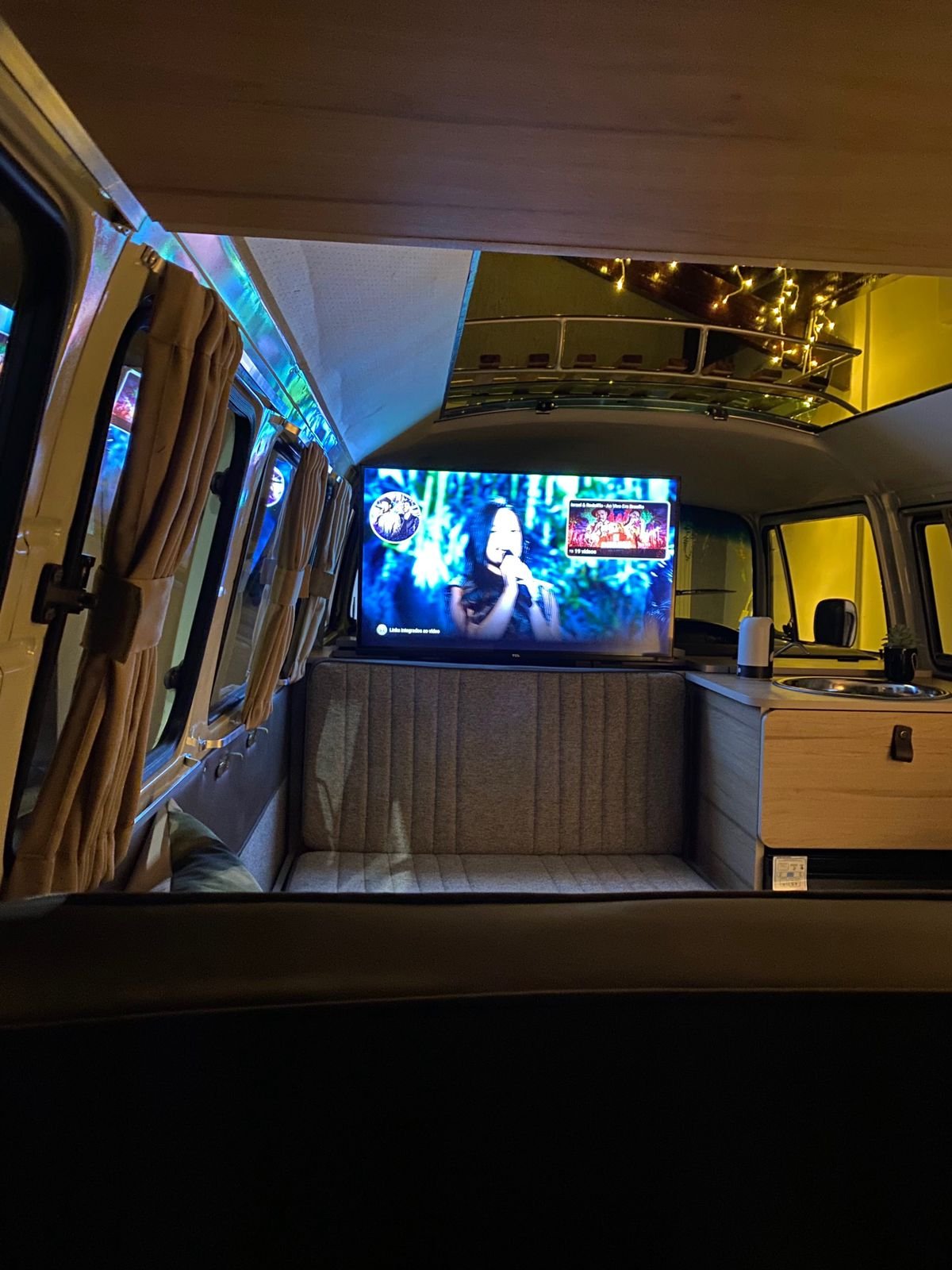 vw_t2_baywindow_bus_camper_van (19).jpeg