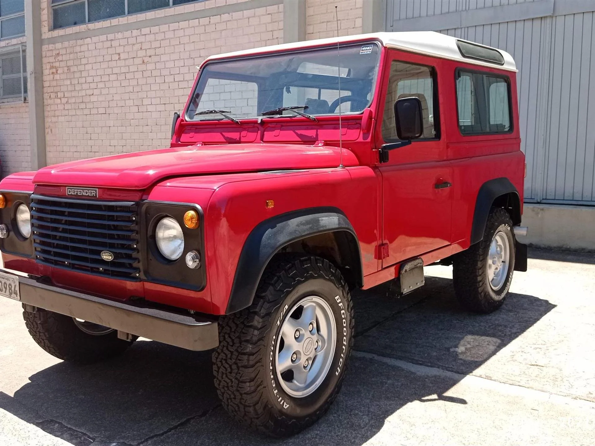1997_land_rover_defender_for_sale (1).jpg