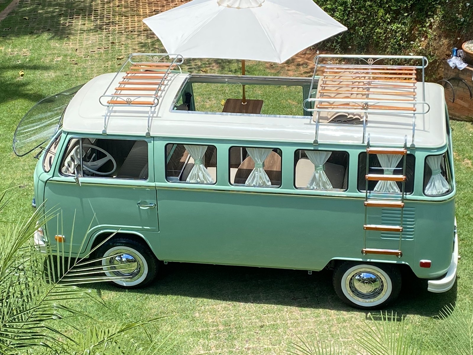 baywindow_camper_van (9).jpeg